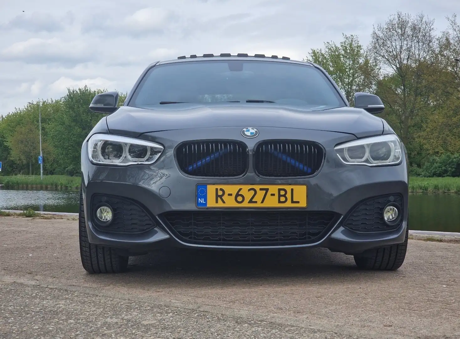 BMW 118 118i M Sport Grijs - 1