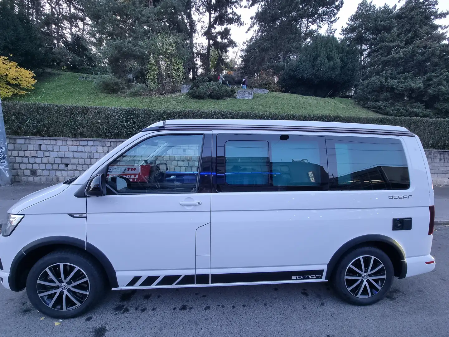 Volkswagen T6 California California Ocean 2,0 TDI ### NEUEN Motor ### 4Motion BMT DSG Weiß - 2
