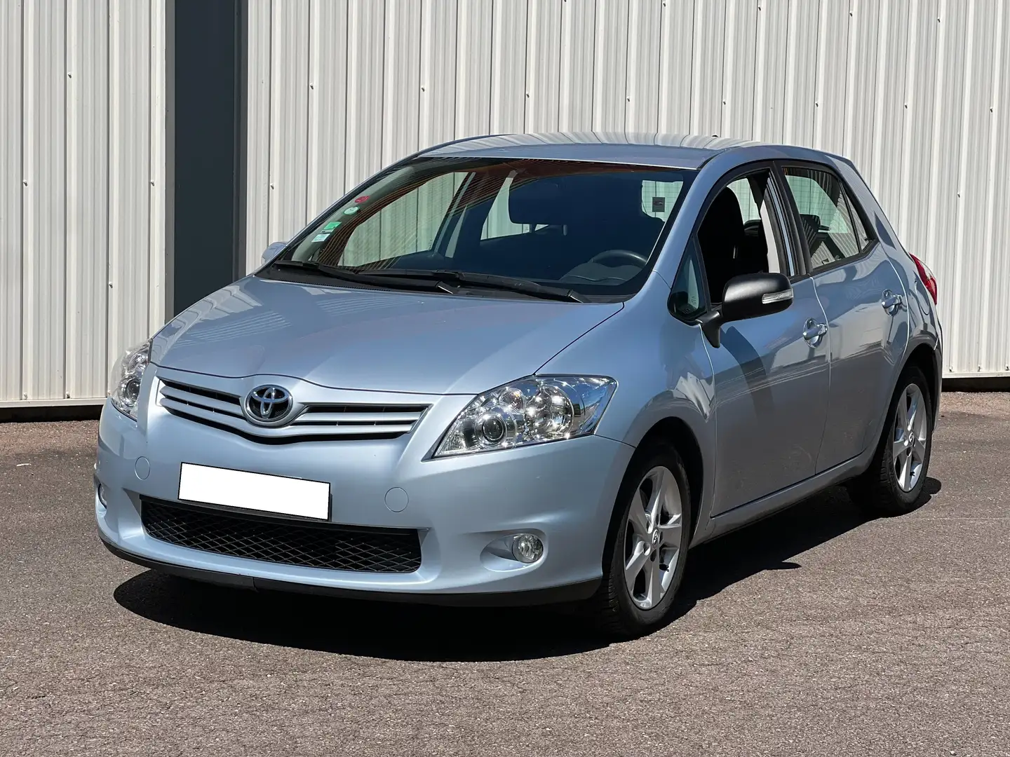 Toyota Auris Auris 126 D-4D FAP Dynamic - 2
