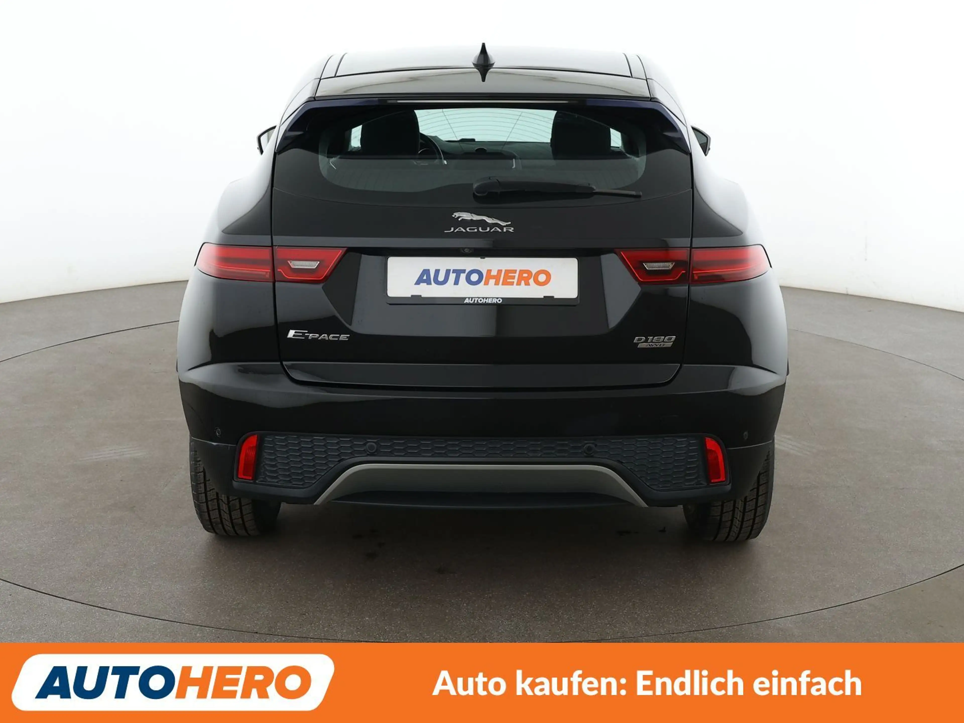 Jaguar E-Pace D180 AWD Aut.*NAVI*LED*CAM*TEMPO*SHZ*ALU* — photo 5