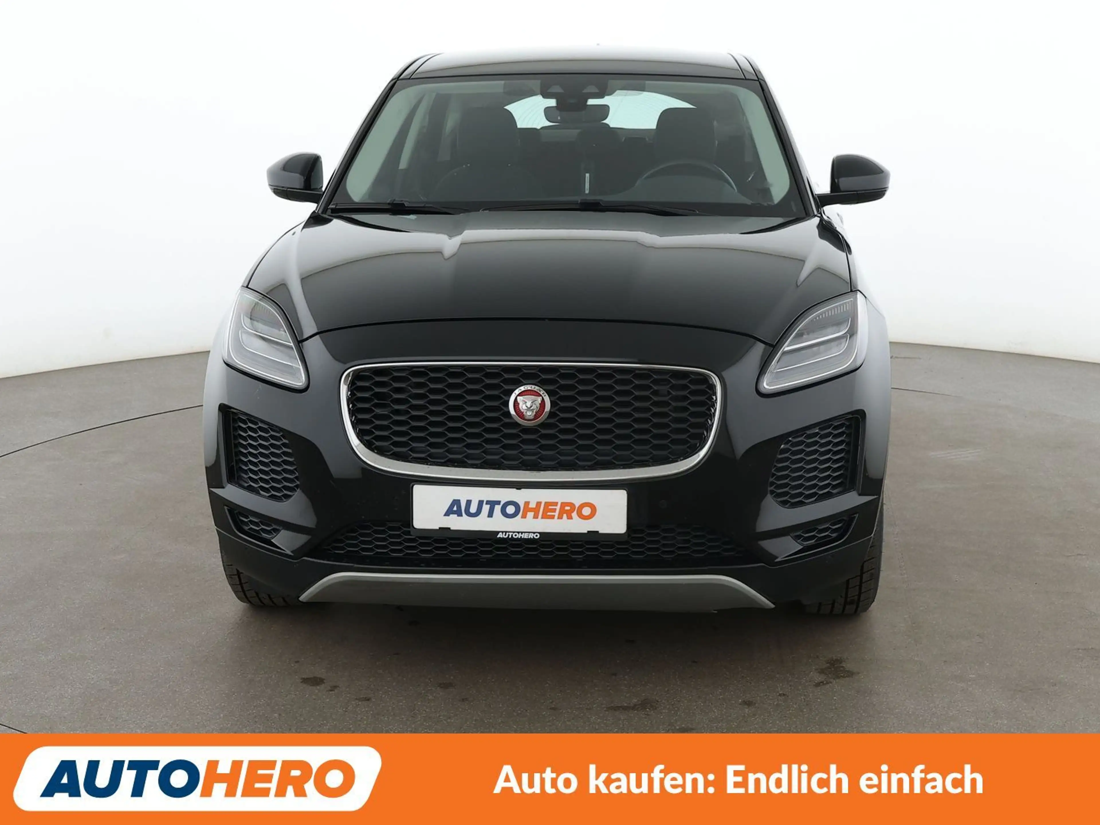 Jaguar E-Pace D180 AWD Aut.*NAVI*LED*CAM*TEMPO*SHZ*ALU* — photo 9