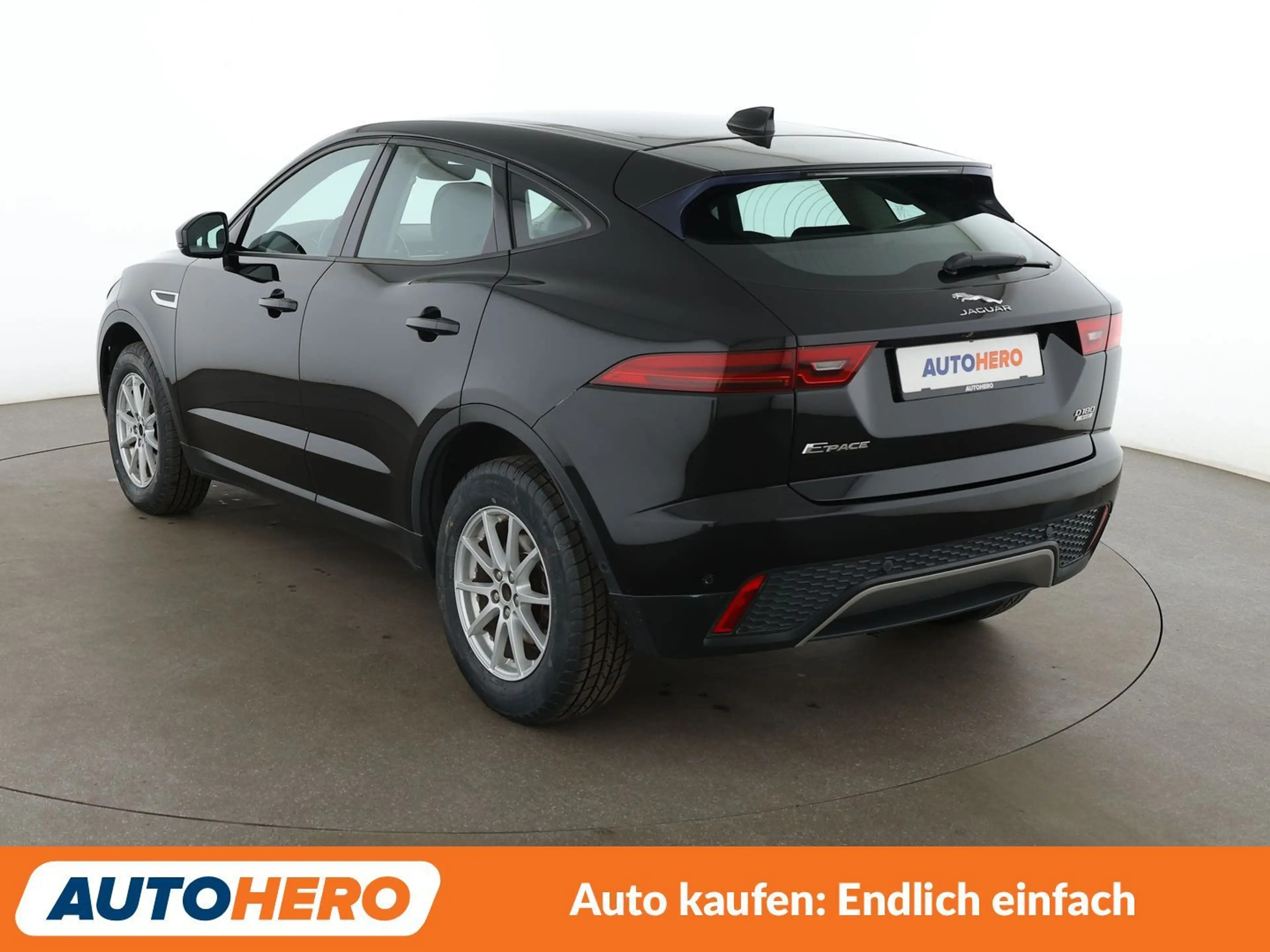 Jaguar E-Pace D180 AWD Aut.*NAVI*LED*CAM*TEMPO*SHZ*ALU* — photo 4