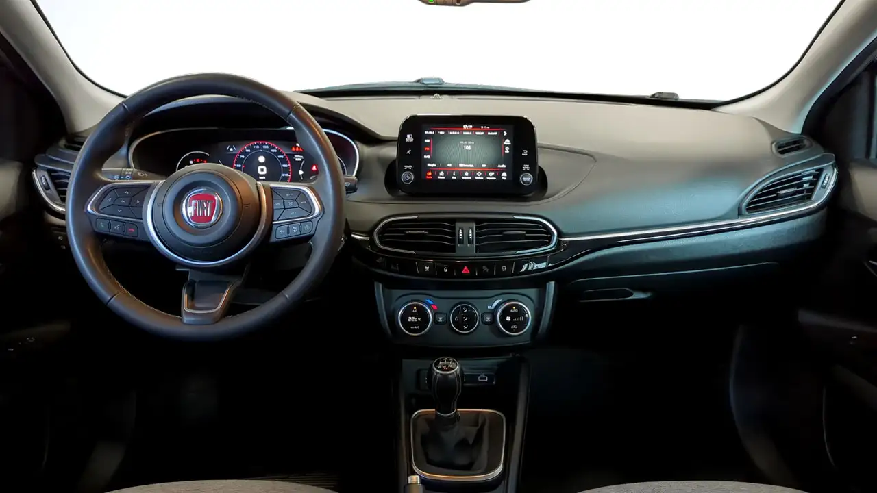 Fiat Tipo 5 porte Cross II 2021 5p 1.0 Cross 100cv GPL 12
