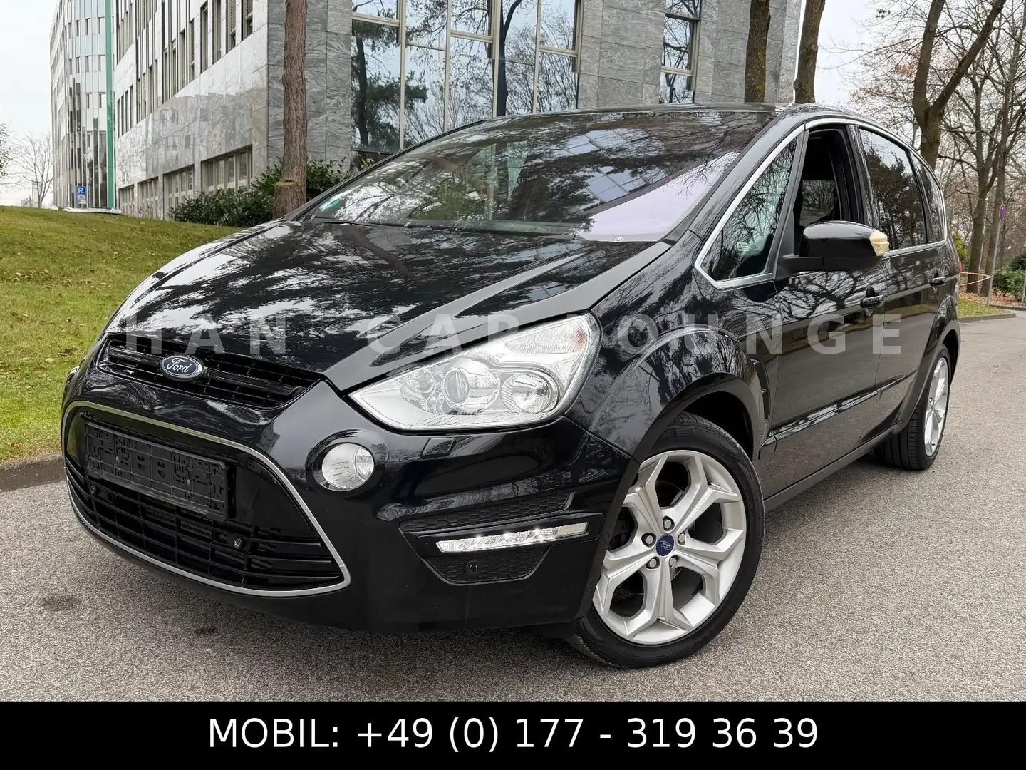 Ford S-Max S-MAX 2.2 TDCi*Titanium*XENON*PANO*NAVI*KAM* Schwarz - 2