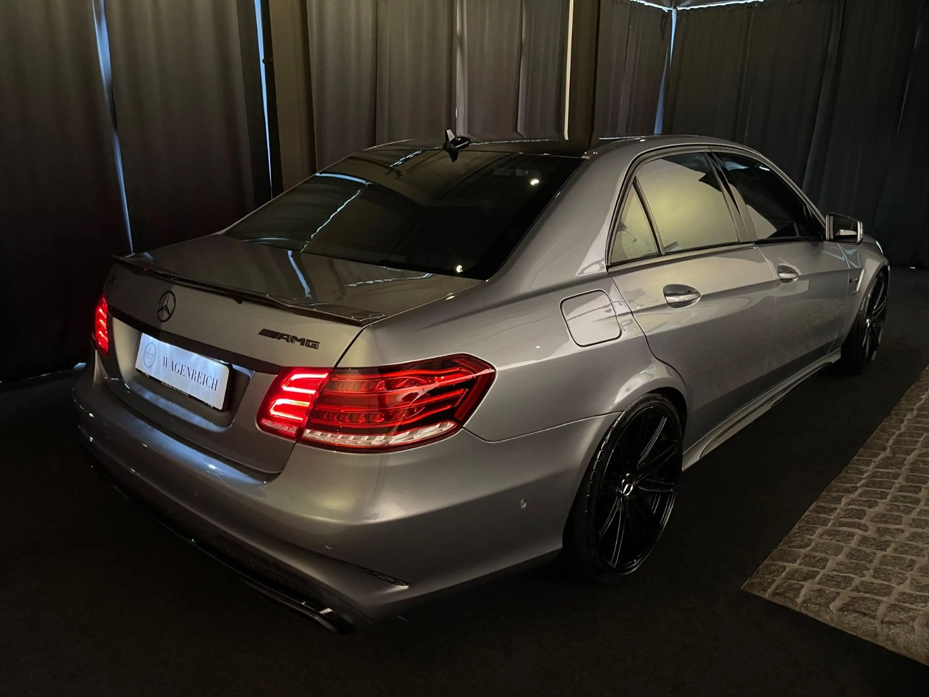 Mercedes-Benz E 63 AMG E 63S AMG | 585 PS V8 Biturbo AMG Drivers — photo 13