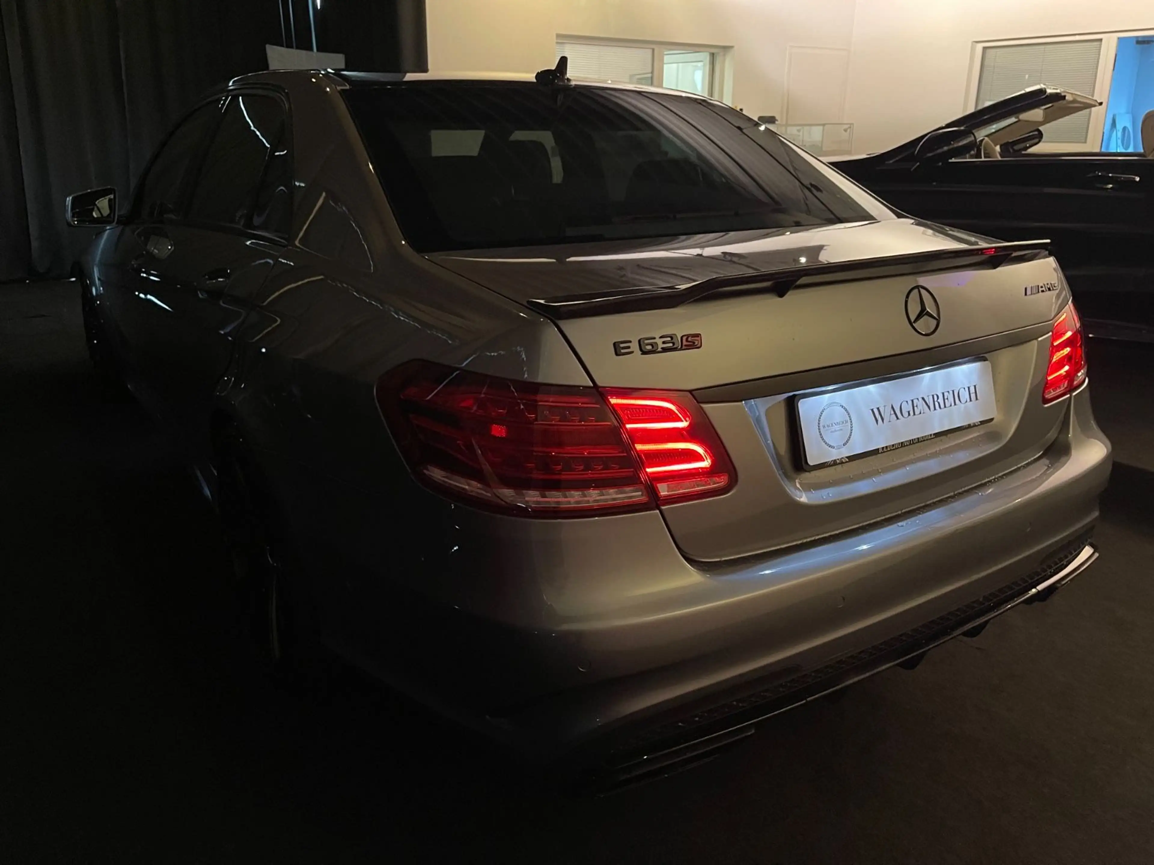 Mercedes-Benz E 63 AMG E 63S AMG | 585 PS V8 Biturbo AMG Drivers — photo 14