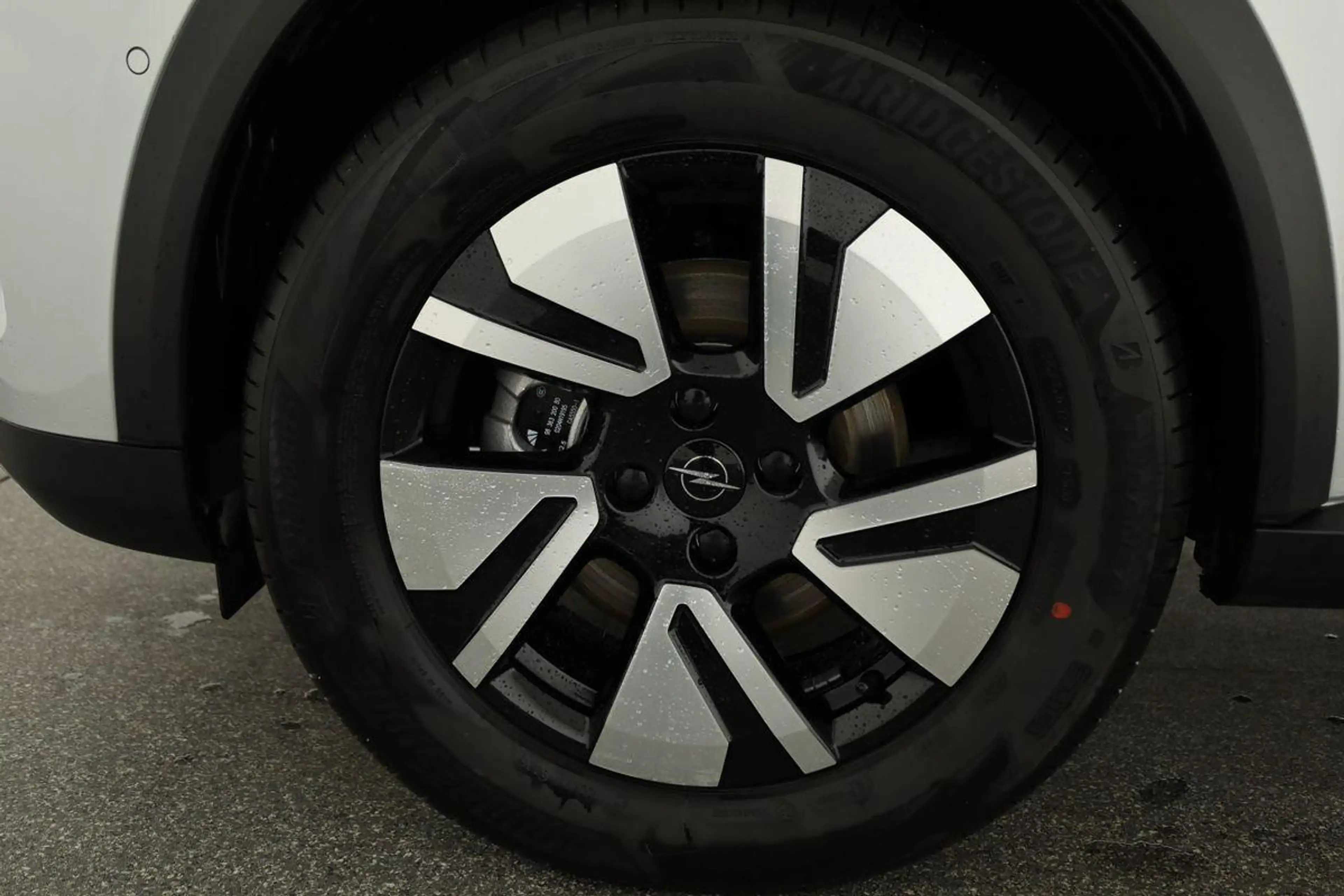Opel Frontera GS 1.2 DCT, 7-Sitzer, LED, Navi, Kamera, Side, 17- — photo 14