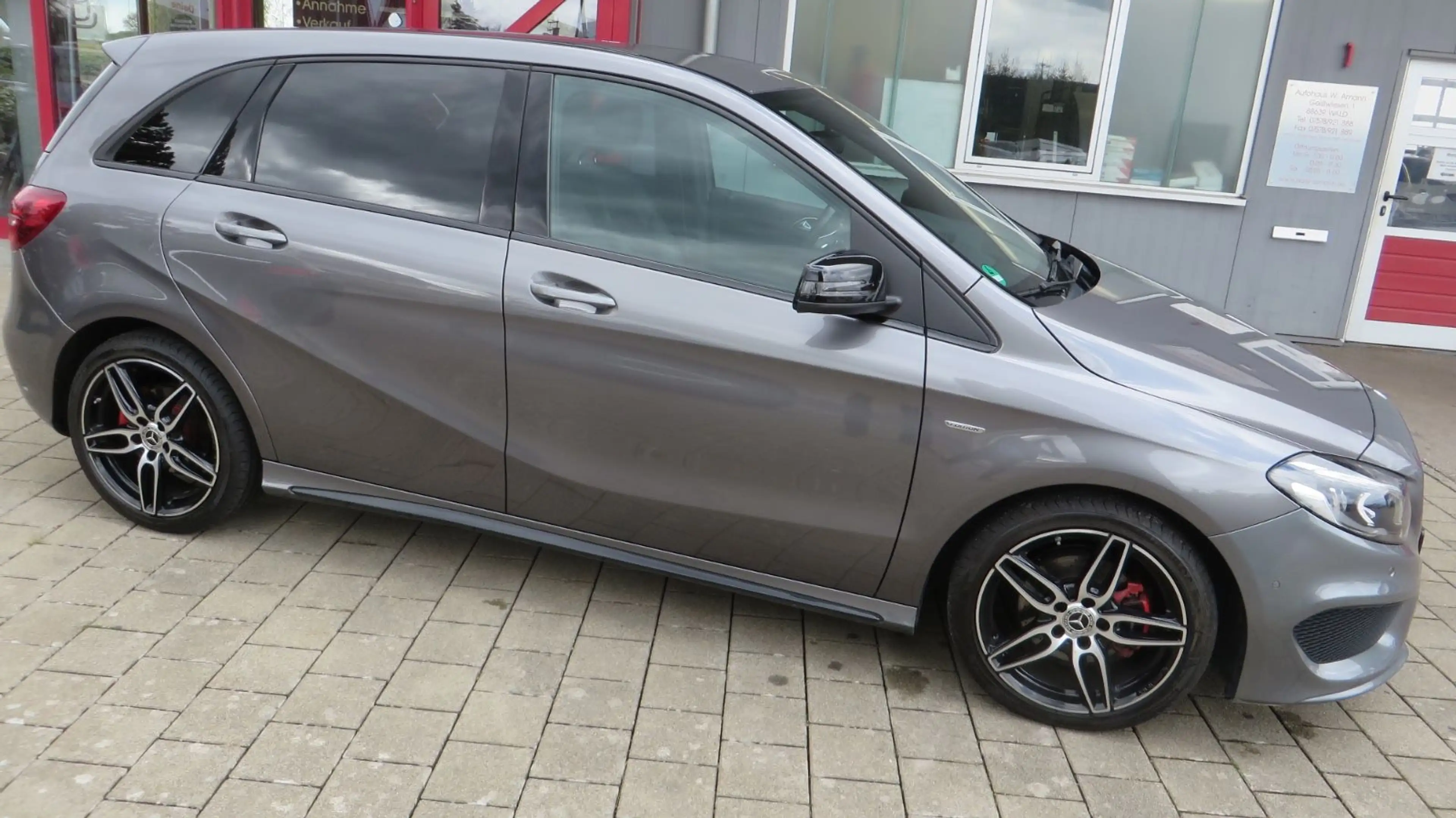 Mercedes-Benz B 200 AMG AHK Kamera  Night Paket — photo 15