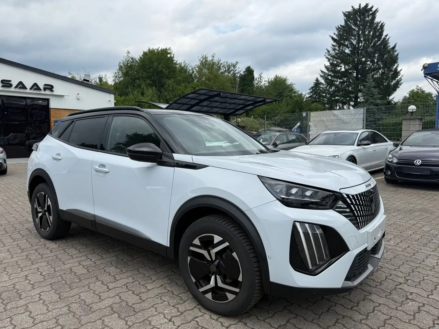 Peugeot 2008 GT/AUTOMATIK/NAVI/KAMERA/HAGELSCHADEN! Blanc - 2
