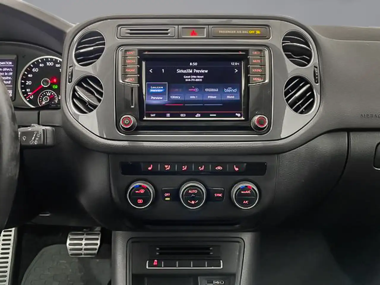 Volkswagen Tiguan снимка Volkswagen Tiguan