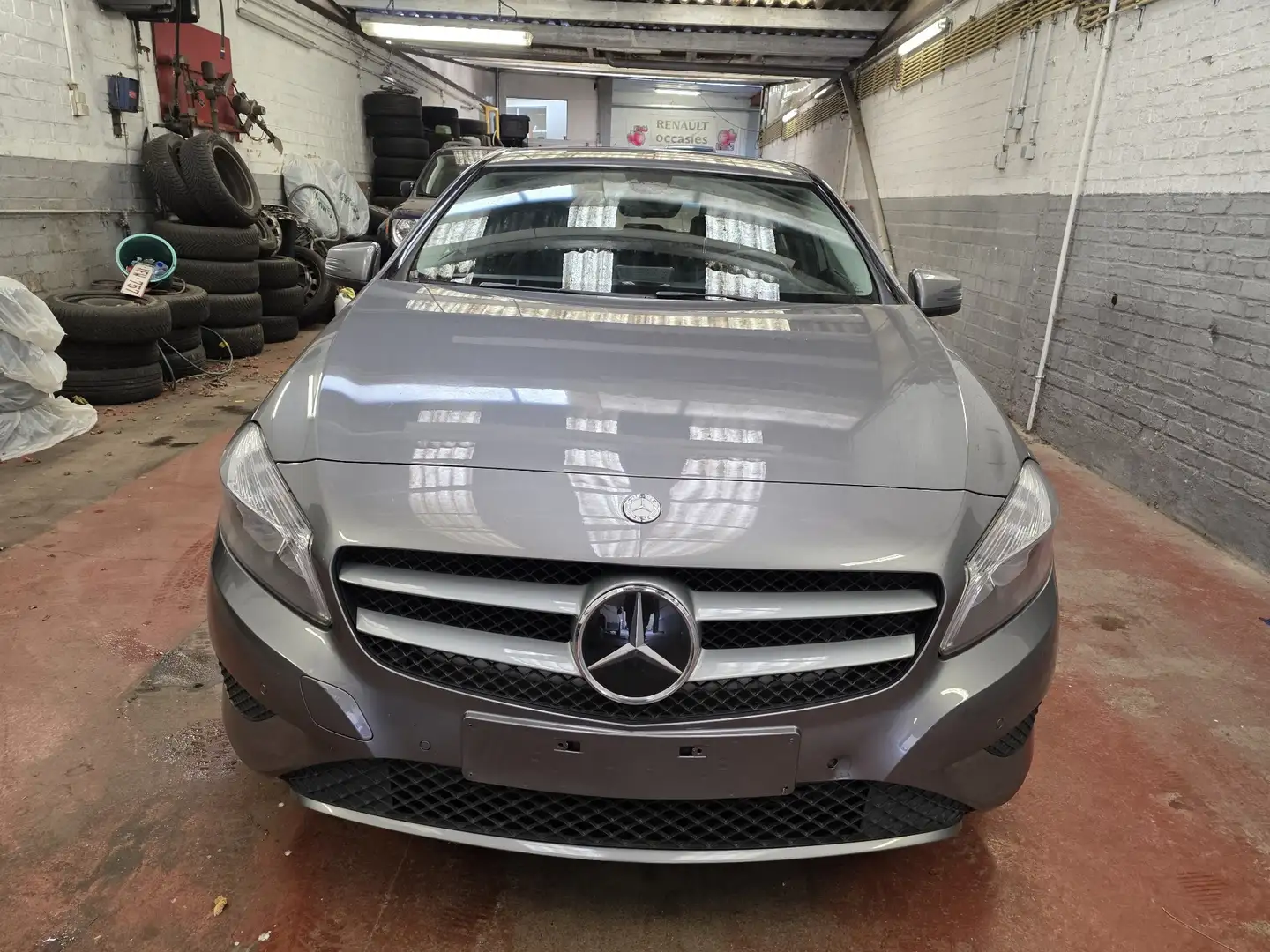 Mercedes-Benz A 180 CDI AMG Line et 1 an de garantie Argent - 1