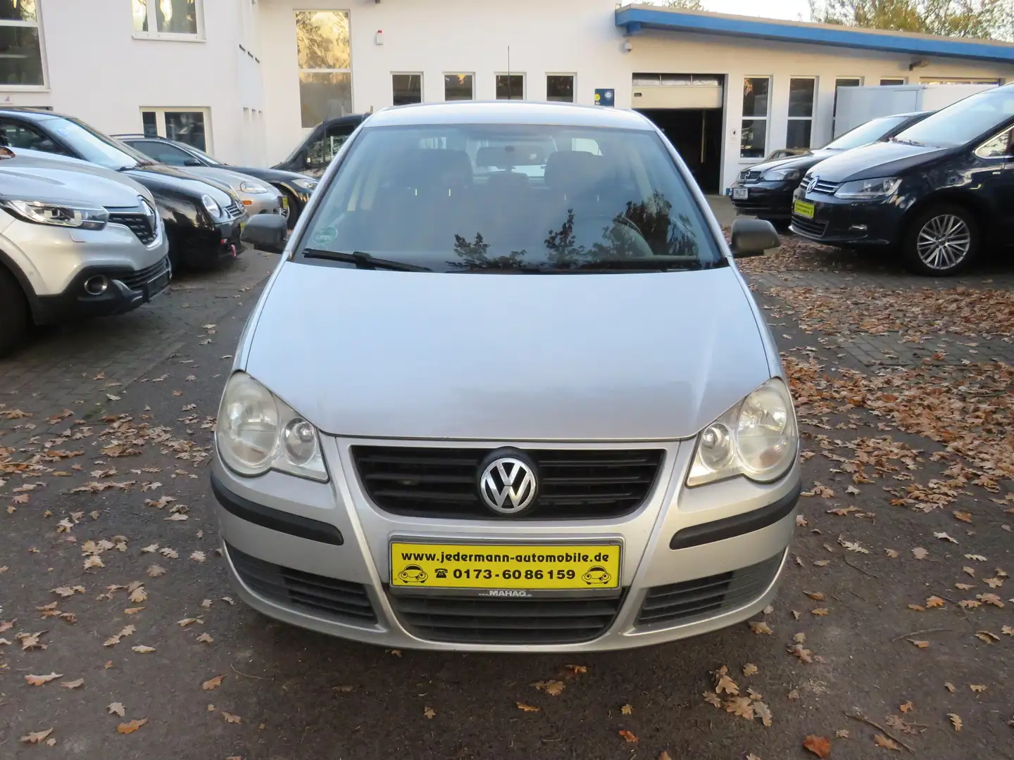 Volkswagen Polo Trendline Silber - 2