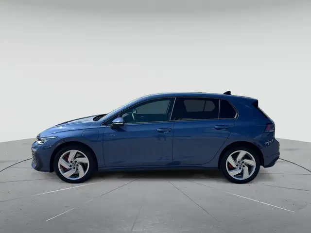 Volkswagen Golf view 6