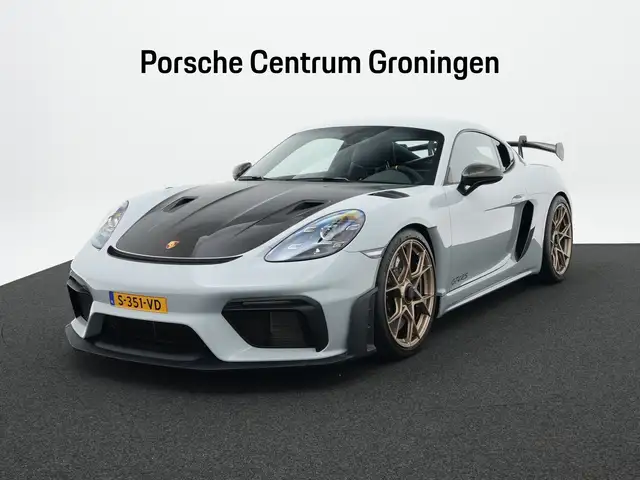 Porsche 718 Cayman GT4 RS