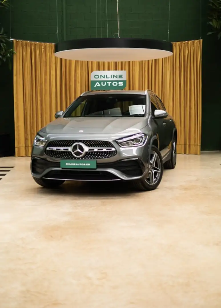 Mercedes-Benz GLA 250 250e Gri - 1