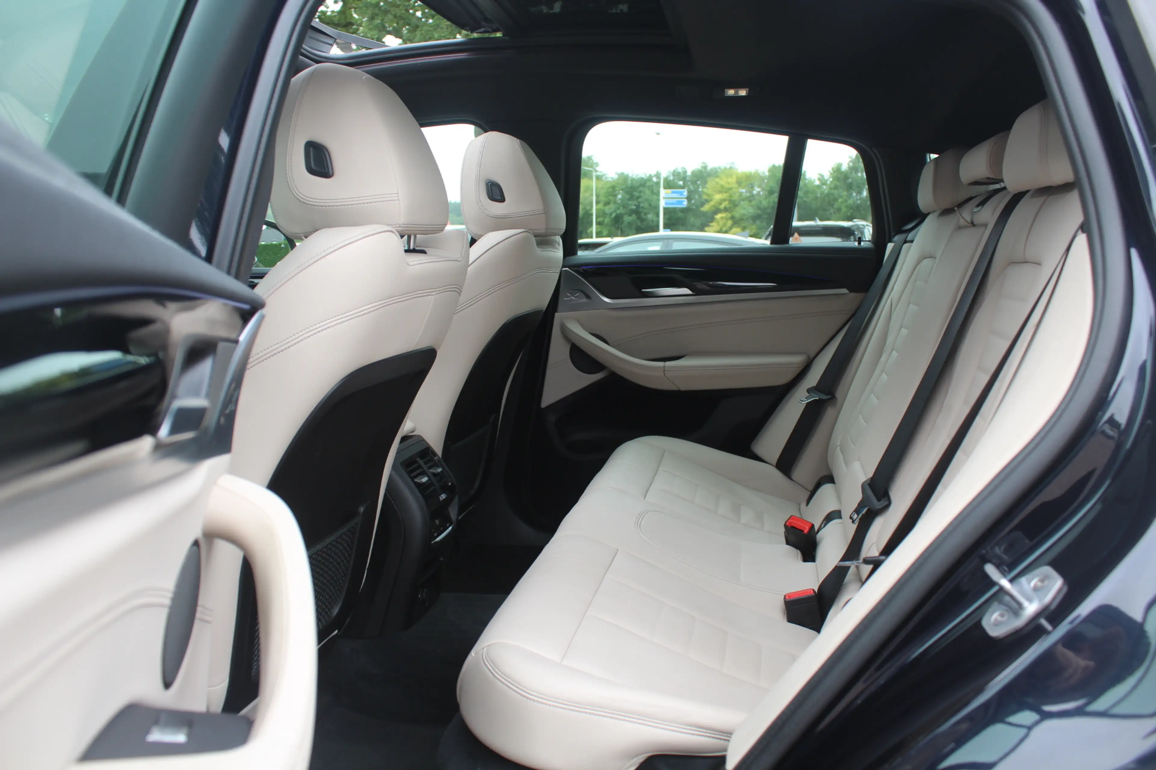 BMW X4 M40i High Exe. M Sport 73.952 km NL Auto. / Trekha — photo 9