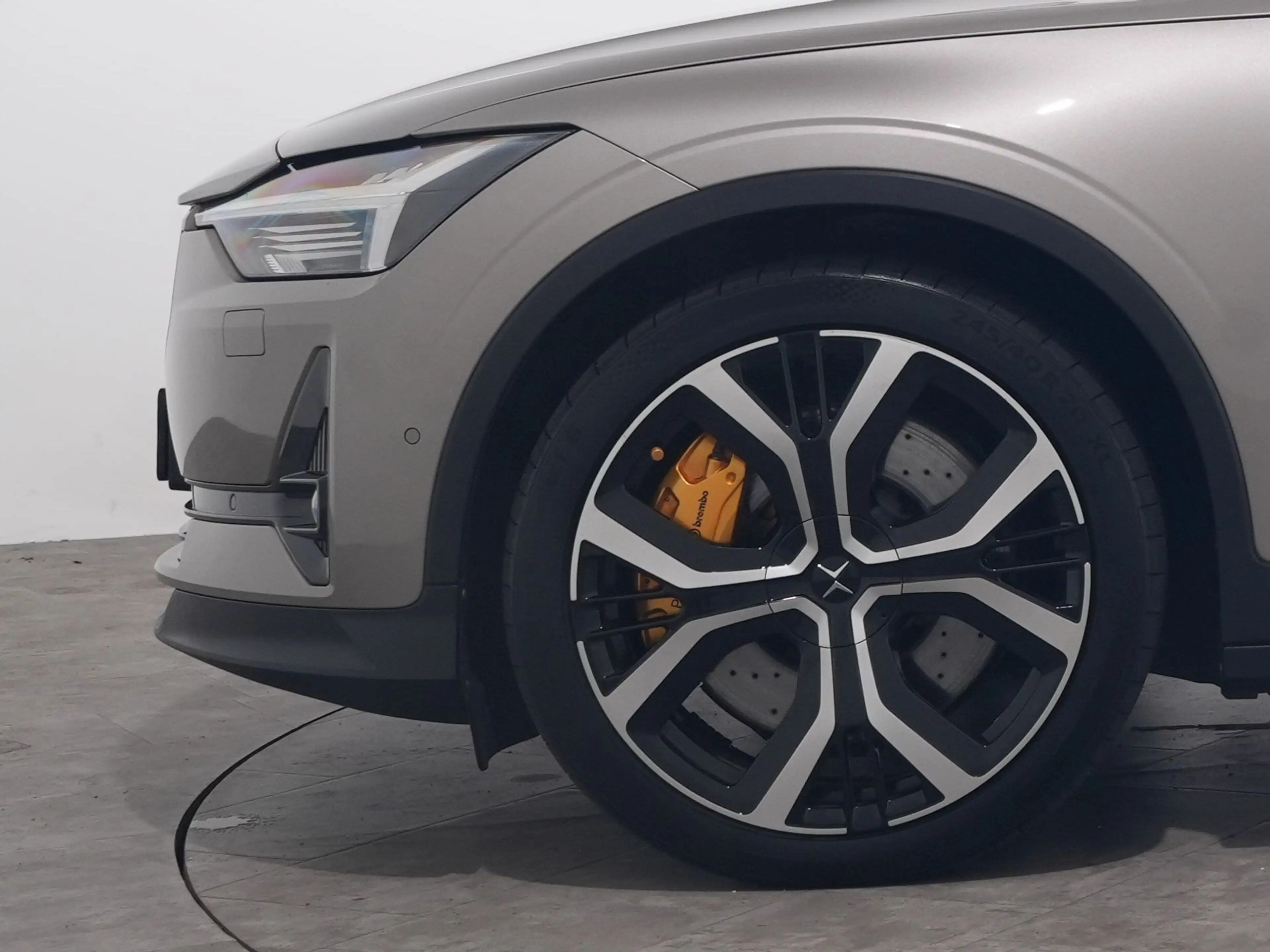 Polestar 2 LONG RANGE DM 476PK PERFORMANCE PILOT PLUS | SOH 9 — photo 12
