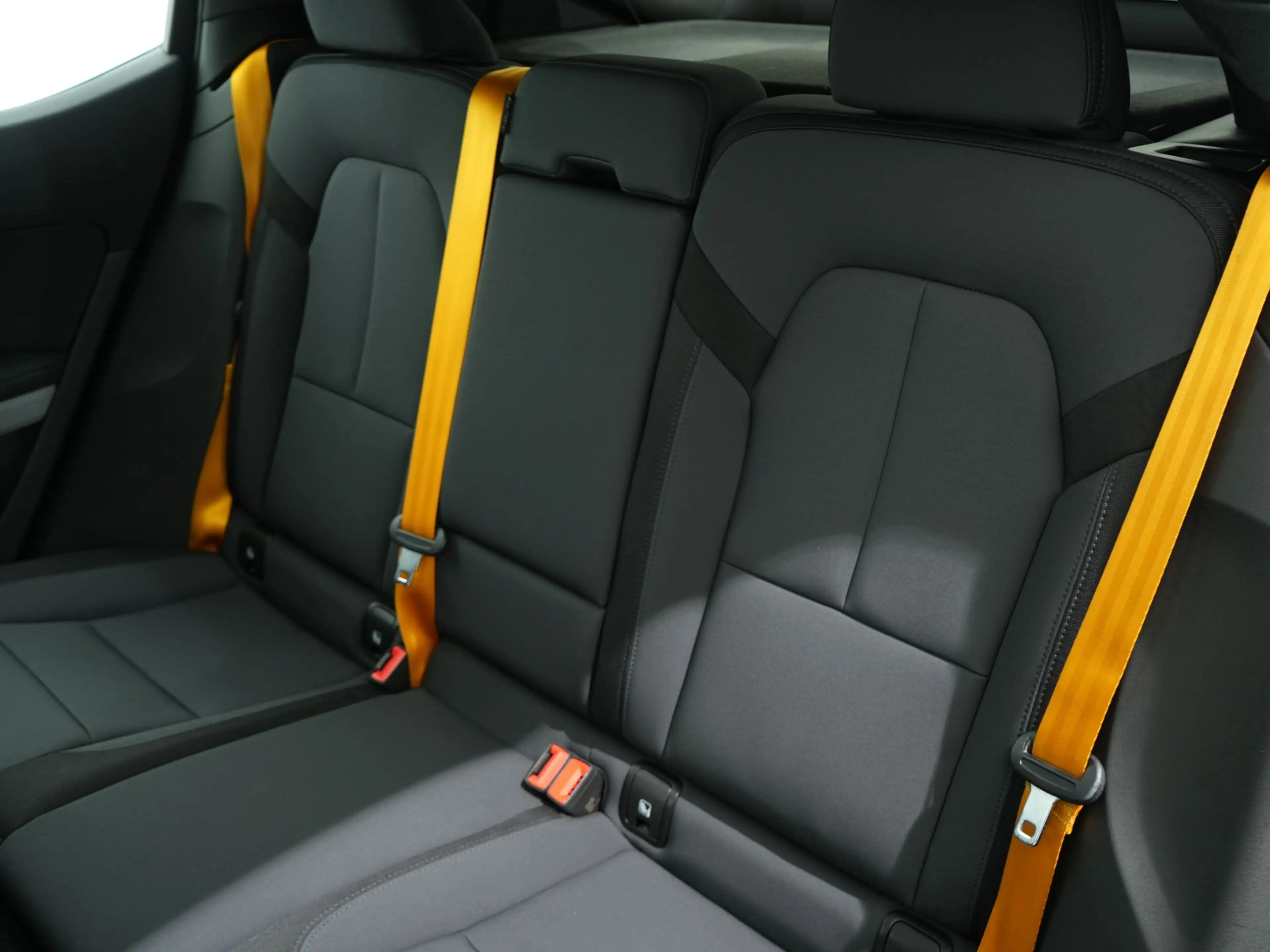 Polestar 2 LONG RANGE DM 476PK PERFORMANCE PILOT PLUS | SOH 9 — photo 5