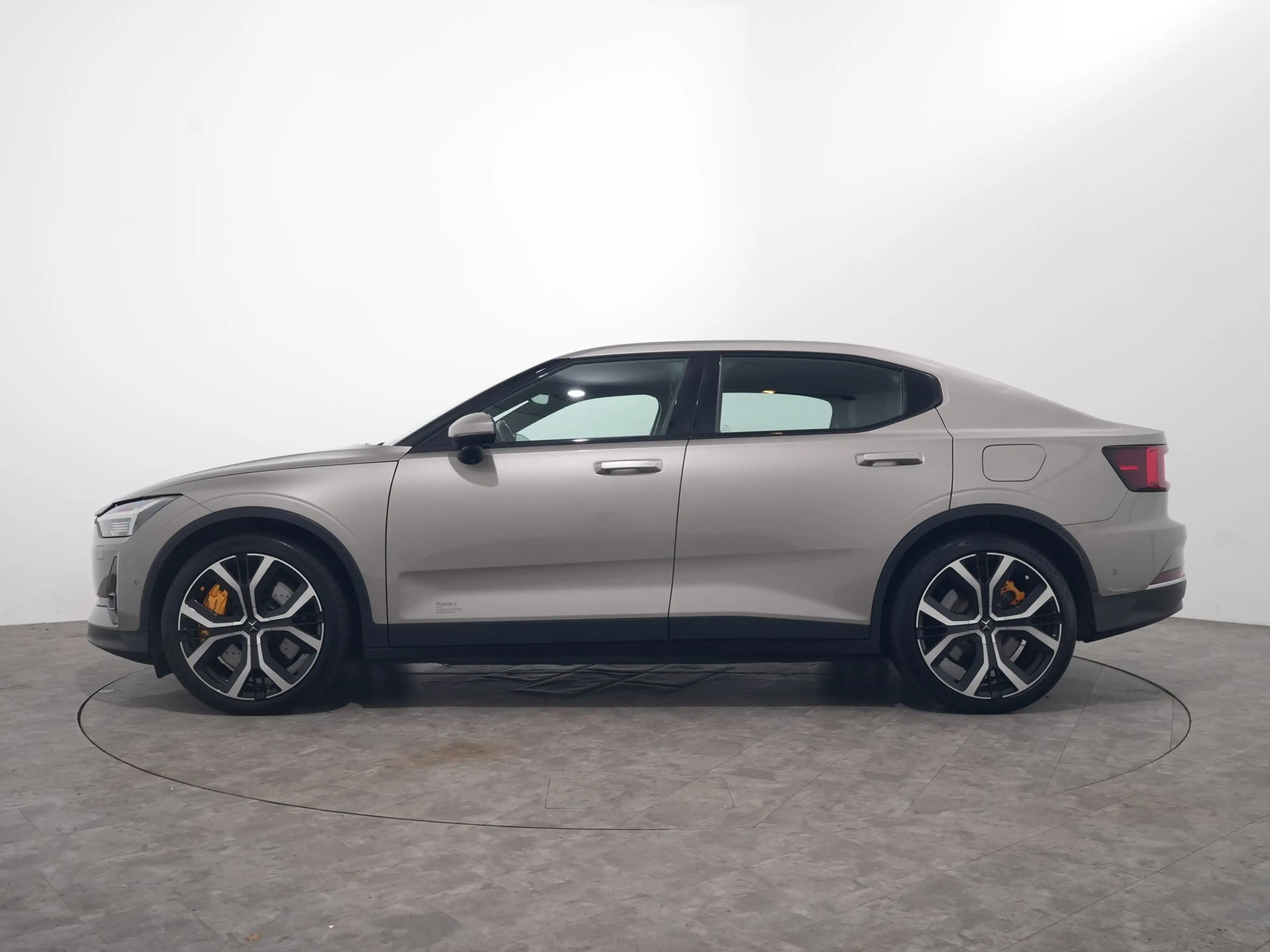 Polestar 2 LONG RANGE DM 476PK PERFORMANCE PILOT PLUS | SOH 9 — photo 6