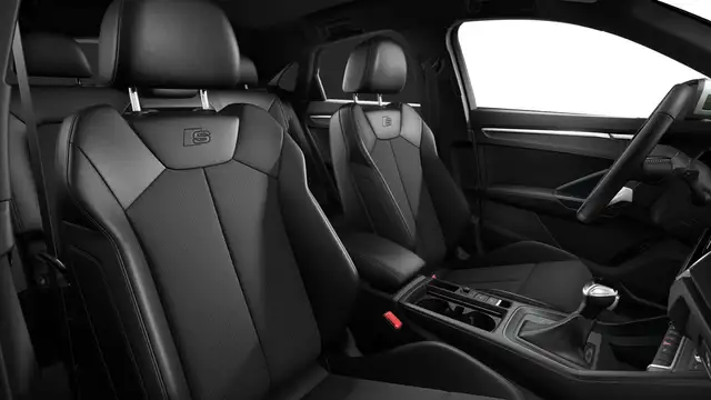 Audi Q3 view 8