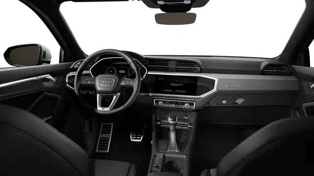 Audi Q3 view 9