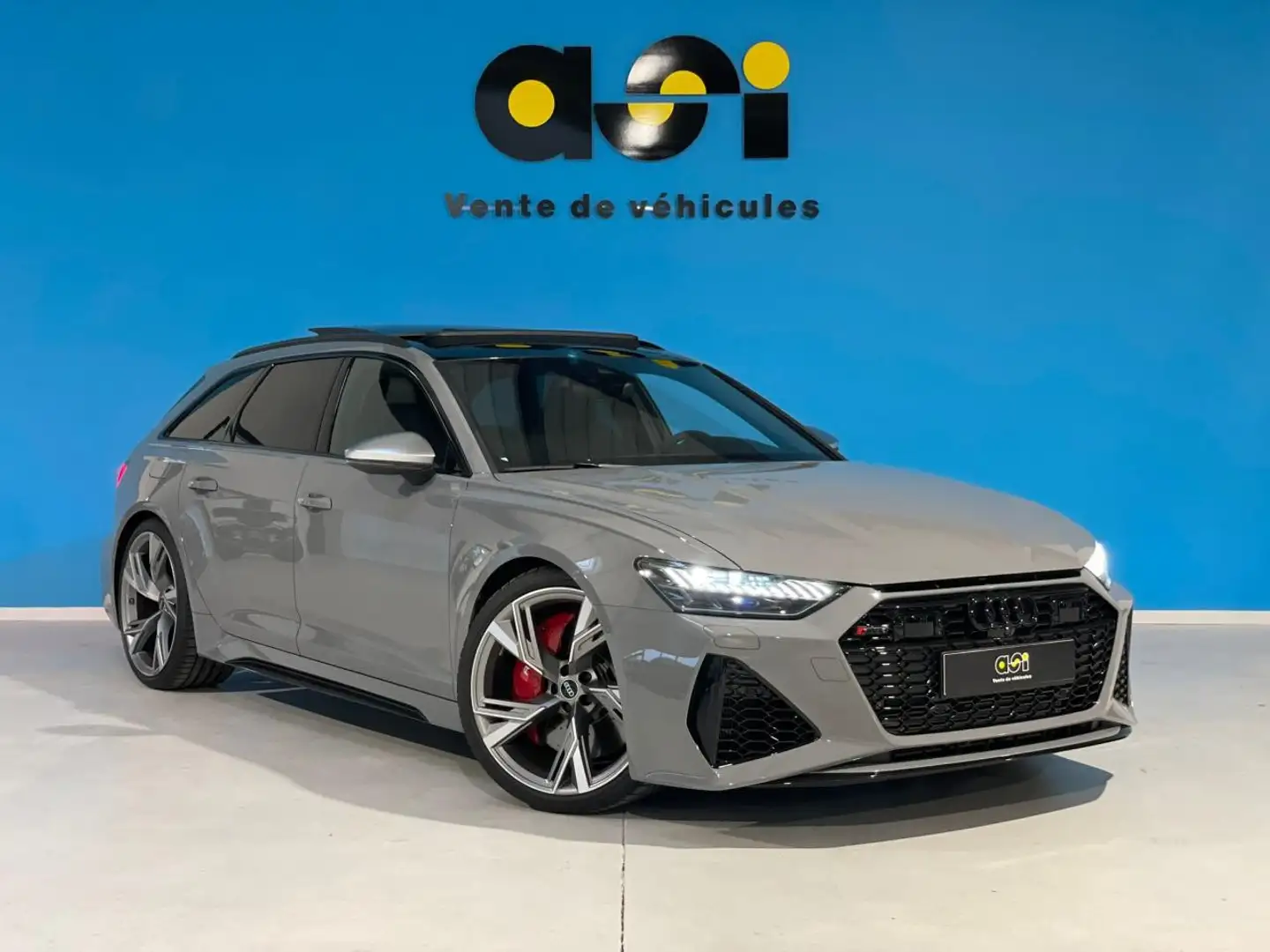 Audi RS6 C8 Gris - 1