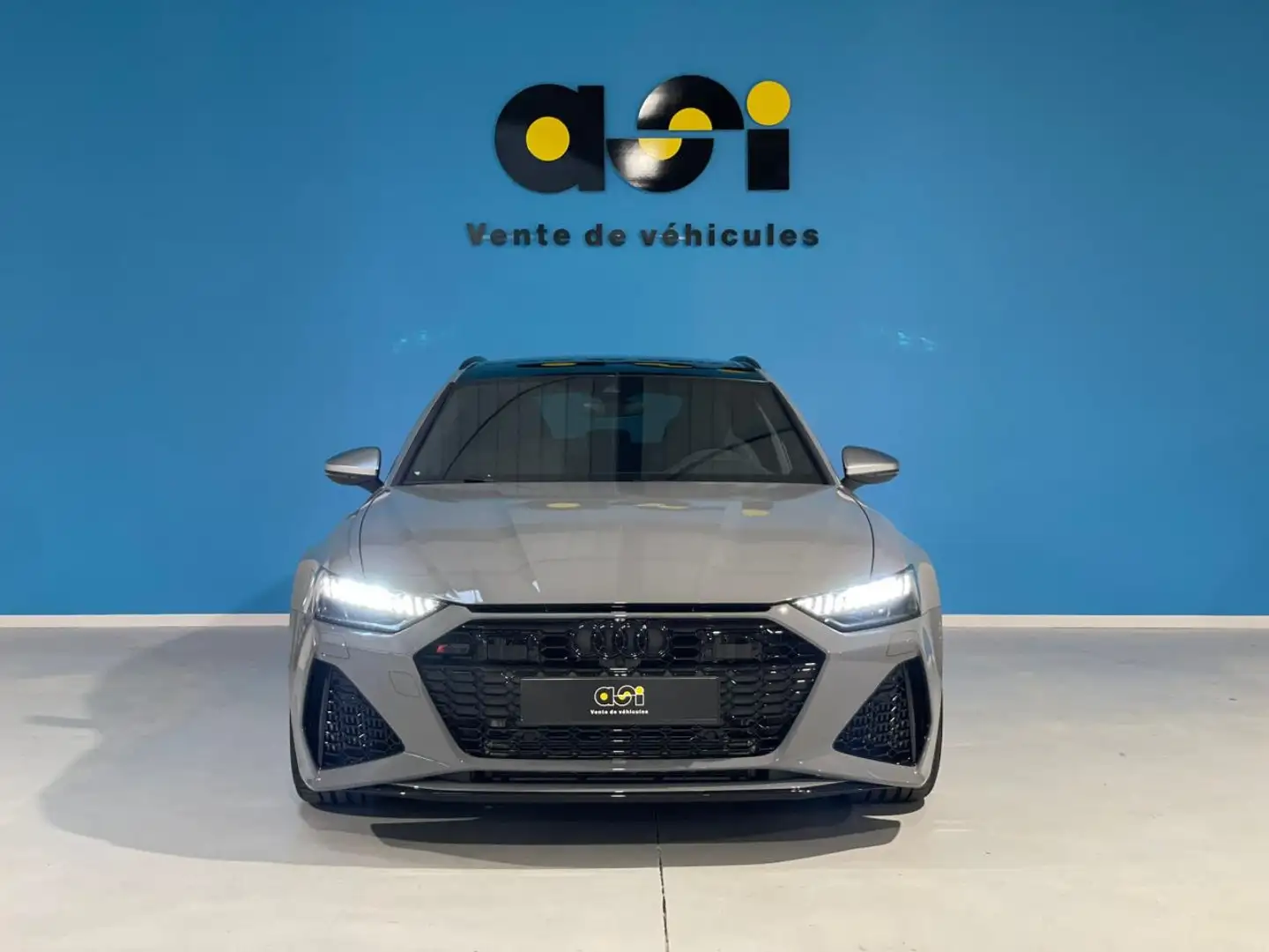 Audi RS6 C8 Gris - 2