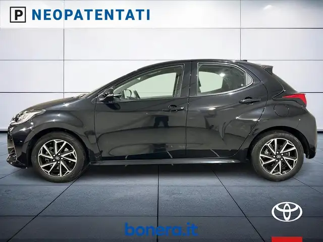 Toyota Yaris view 9