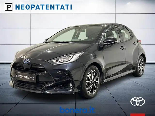 Toyota Yaris main image