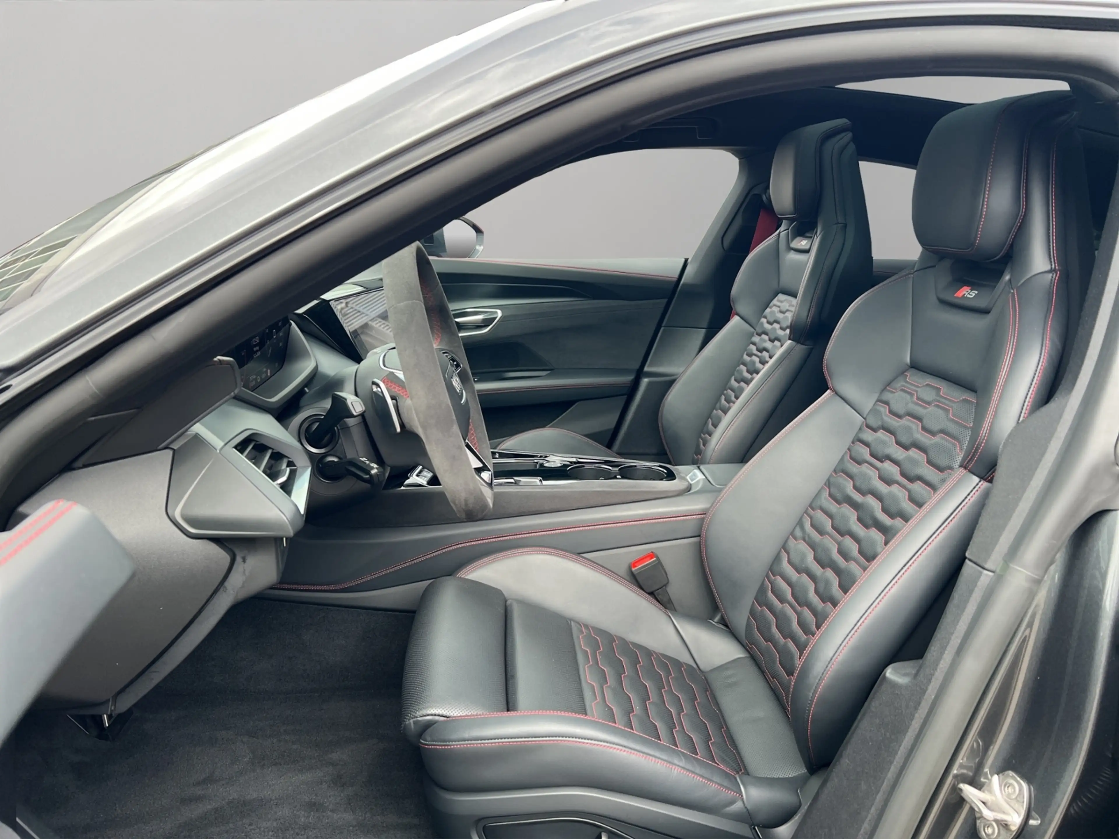 Audi e-tron GT RS quattro HUD Navi Matrix LED B&O KLIMA LEDER AL — photo 8
