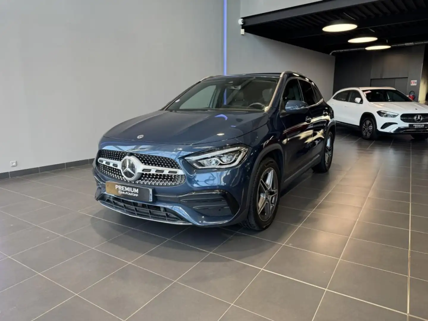 Mercedes-Benz 250 E 8G-DCT AMG LINE Bleu - 1