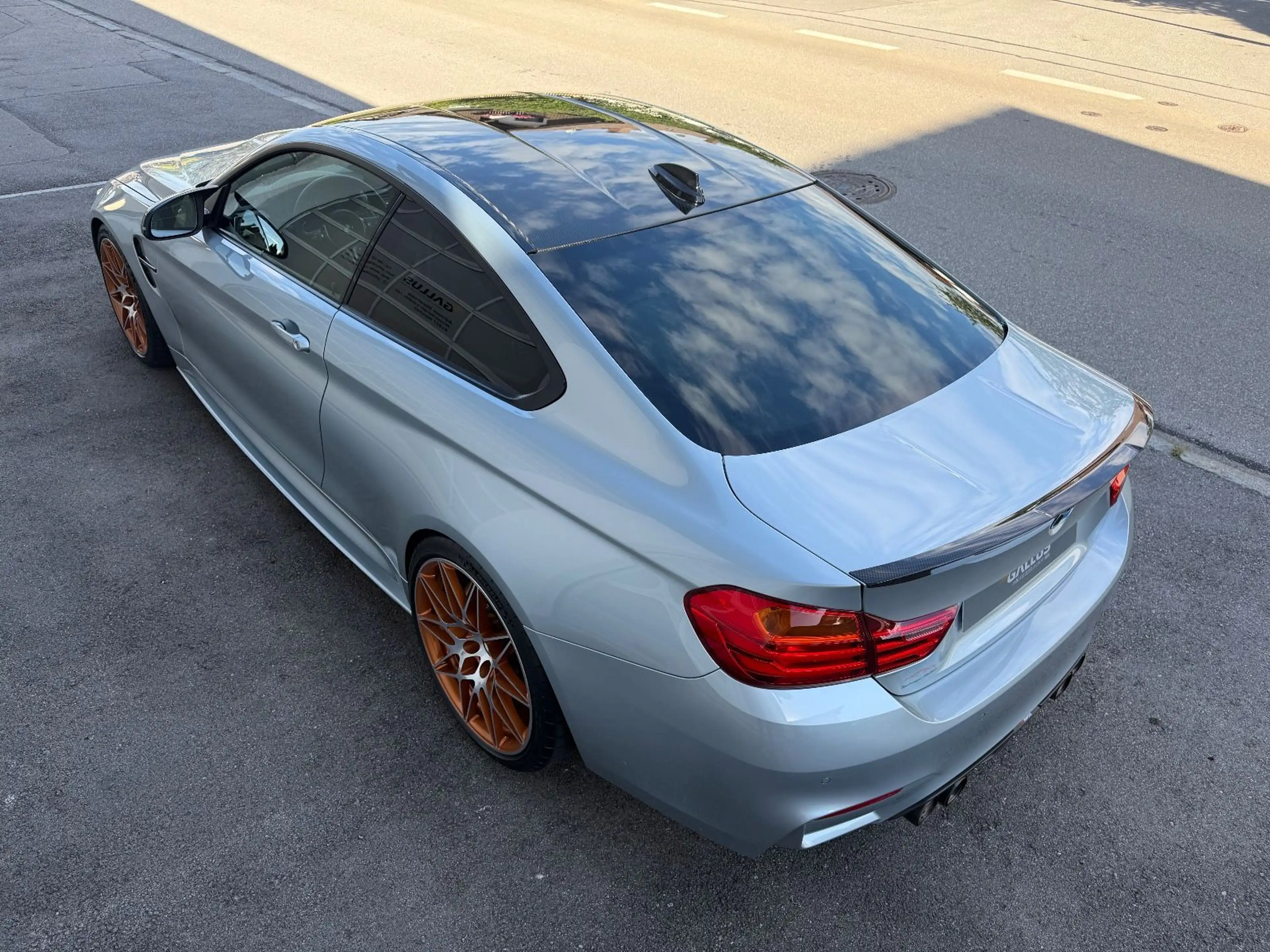 BMW M4 Coupe — photo 9