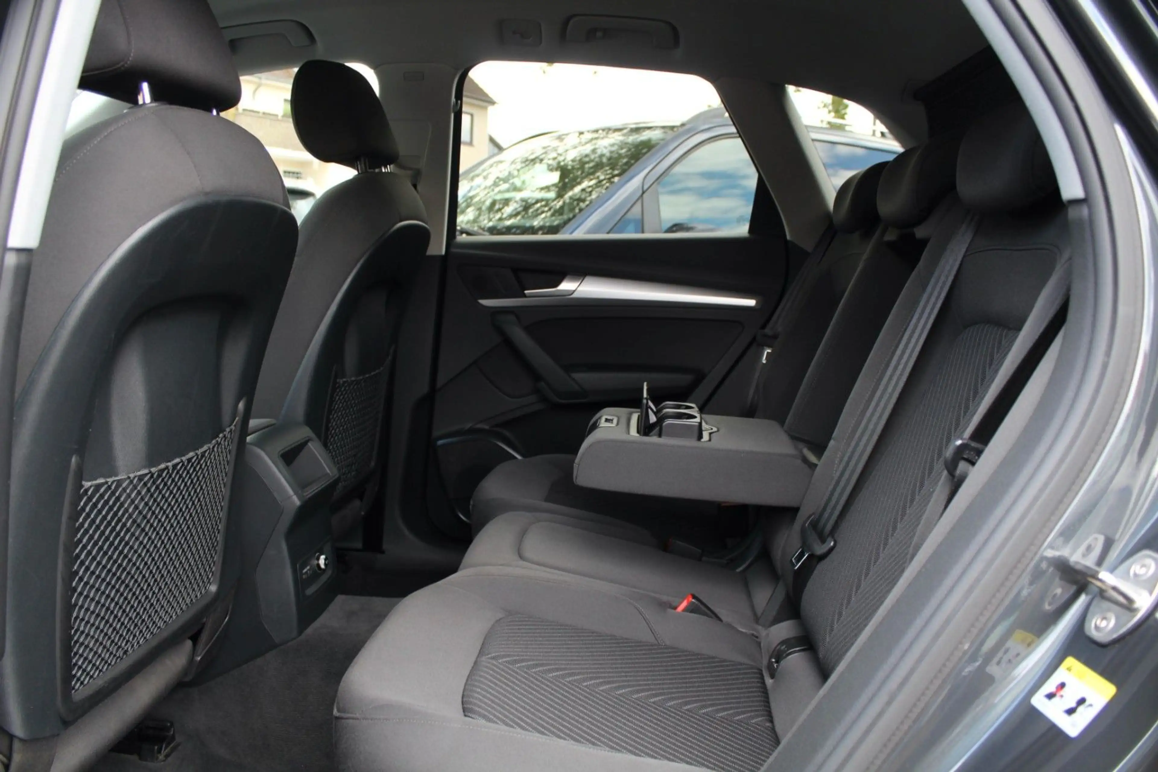 Audi Q5 40 TDI qu. 1.HAND! S-Tronic 19" KAM ASSISTENZ — photo 23