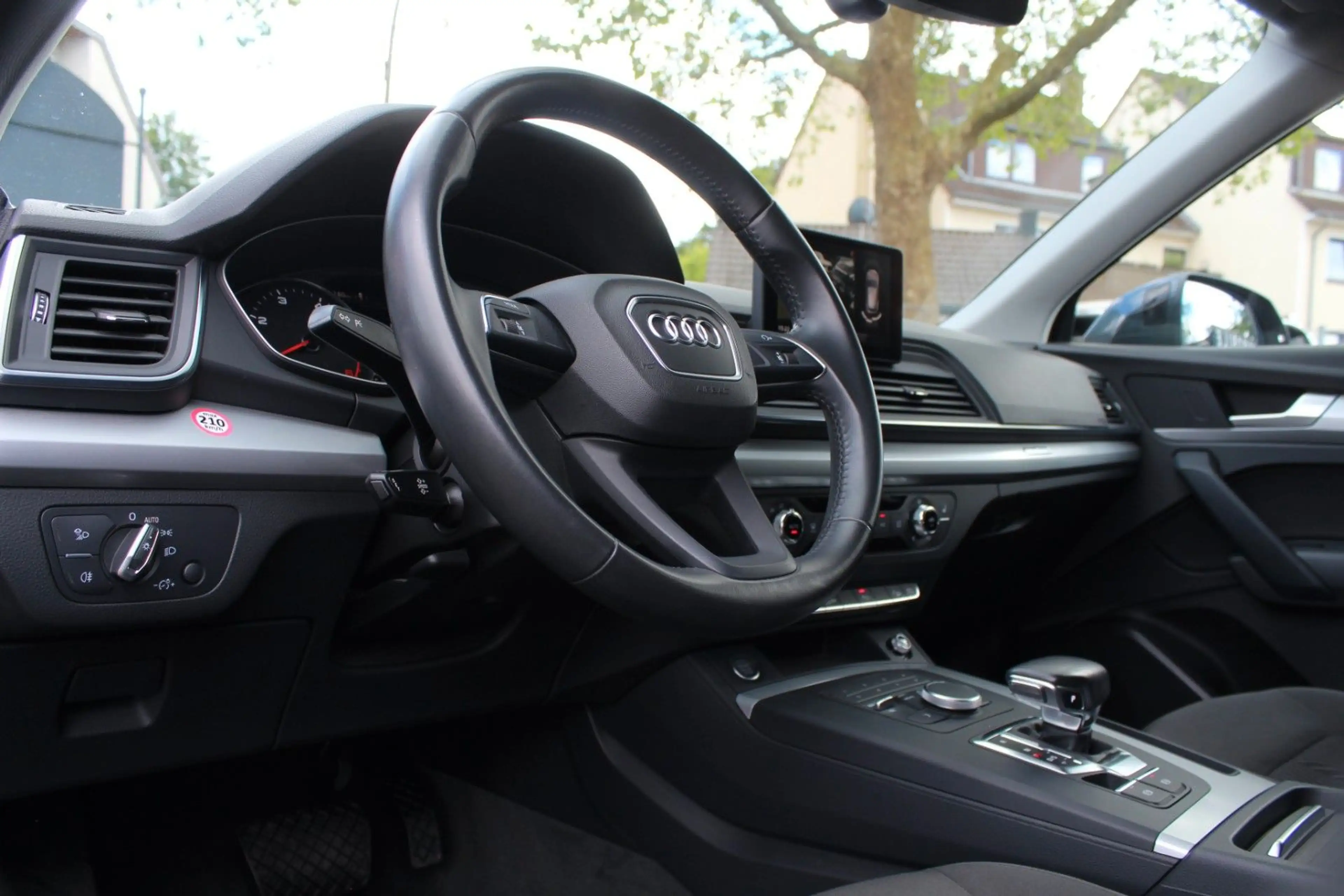 Audi Q5 40 TDI qu. 1.HAND! S-Tronic 19" KAM ASSISTENZ — photo 15