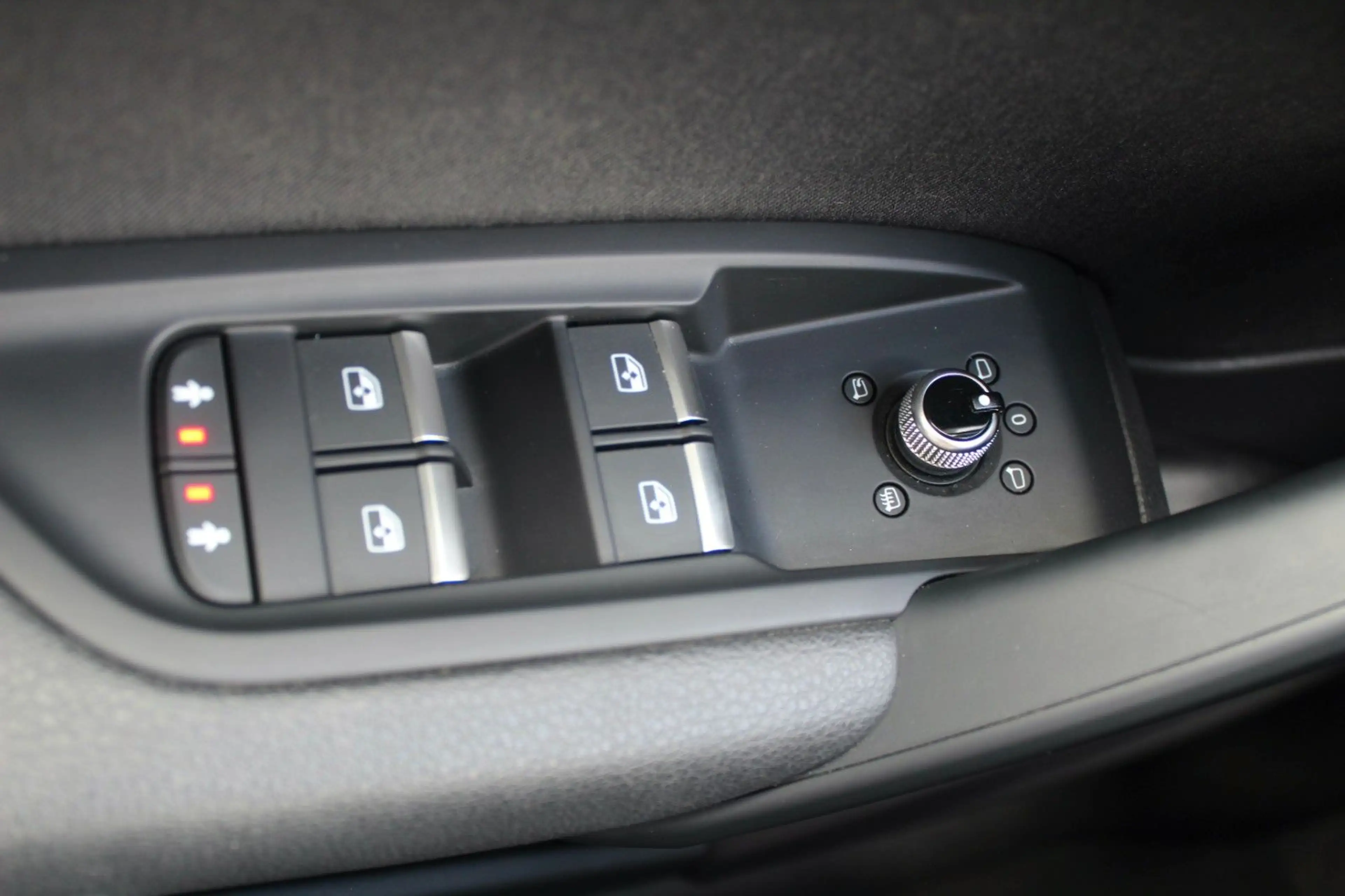 Audi Q5 40 TDI qu. 1.HAND! S-Tronic 19" KAM ASSISTENZ — photo 25