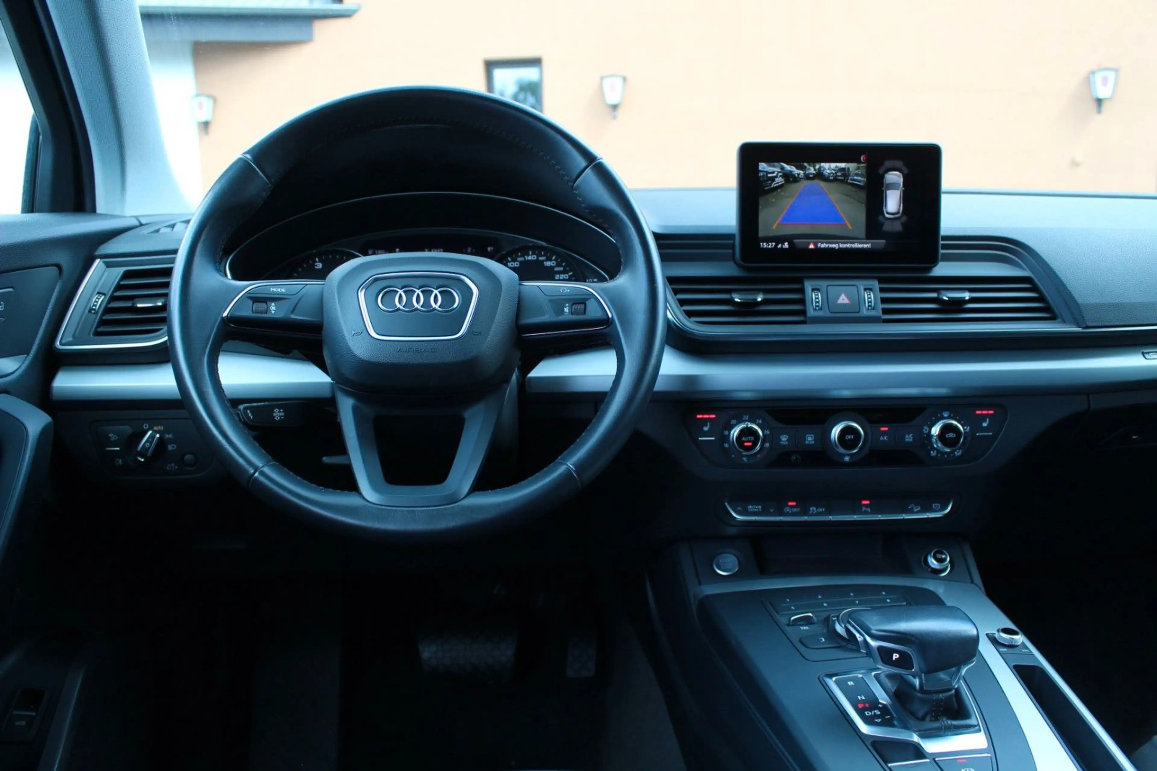Audi Q5 40 TDI qu. 1.HAND! S-Tronic 19" KAM ASSISTENZ — photo 6