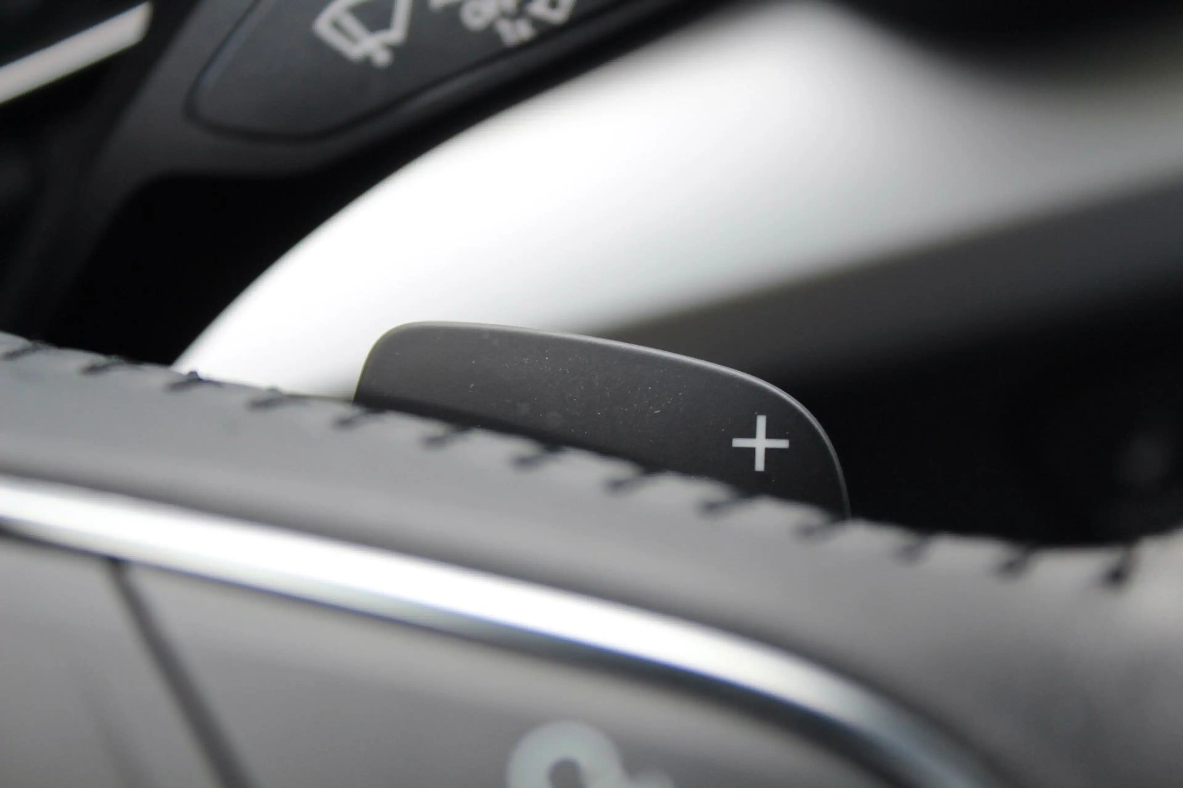 Audi Q5 40 TDI qu. 1.HAND! S-Tronic 19" KAM ASSISTENZ — photo 24