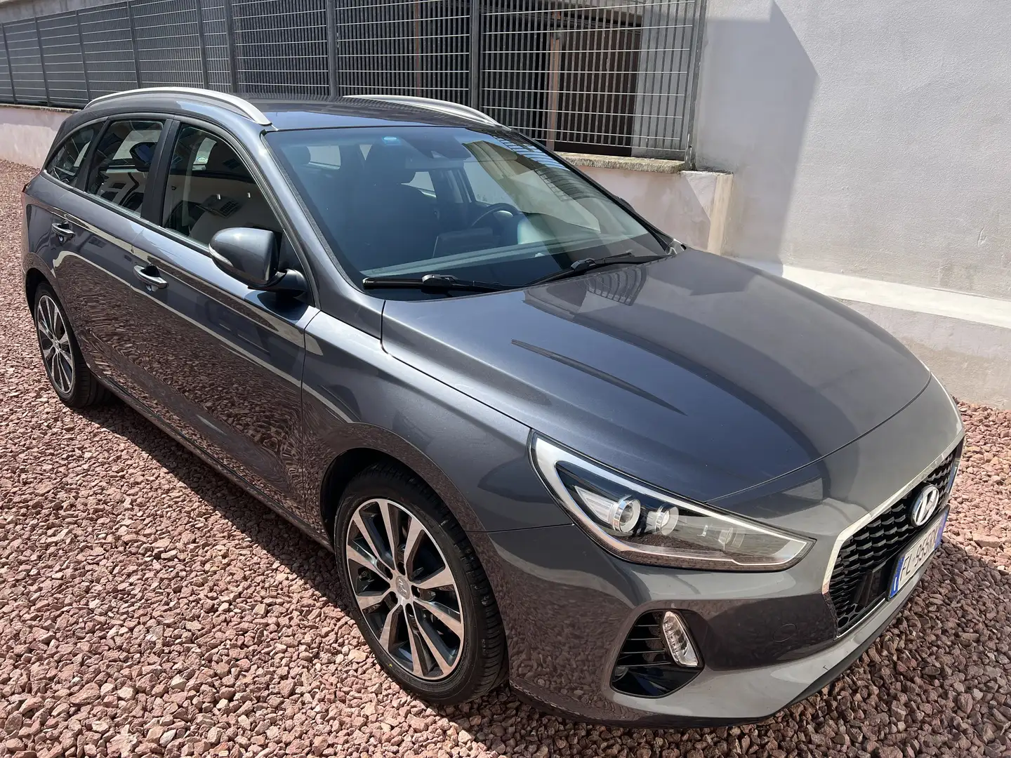 Hyundai i30 Wagon 1.6 crdi Style 110cv dct Grey - 1