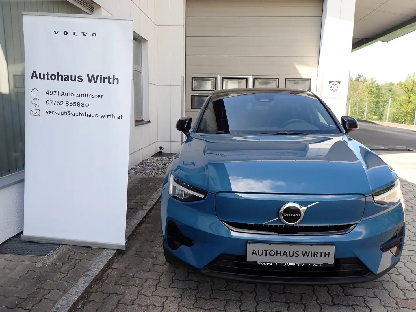 Volvo C40 Recharge Single Eng. Plus  "Microtech"  LP:56300.- Blau - 2