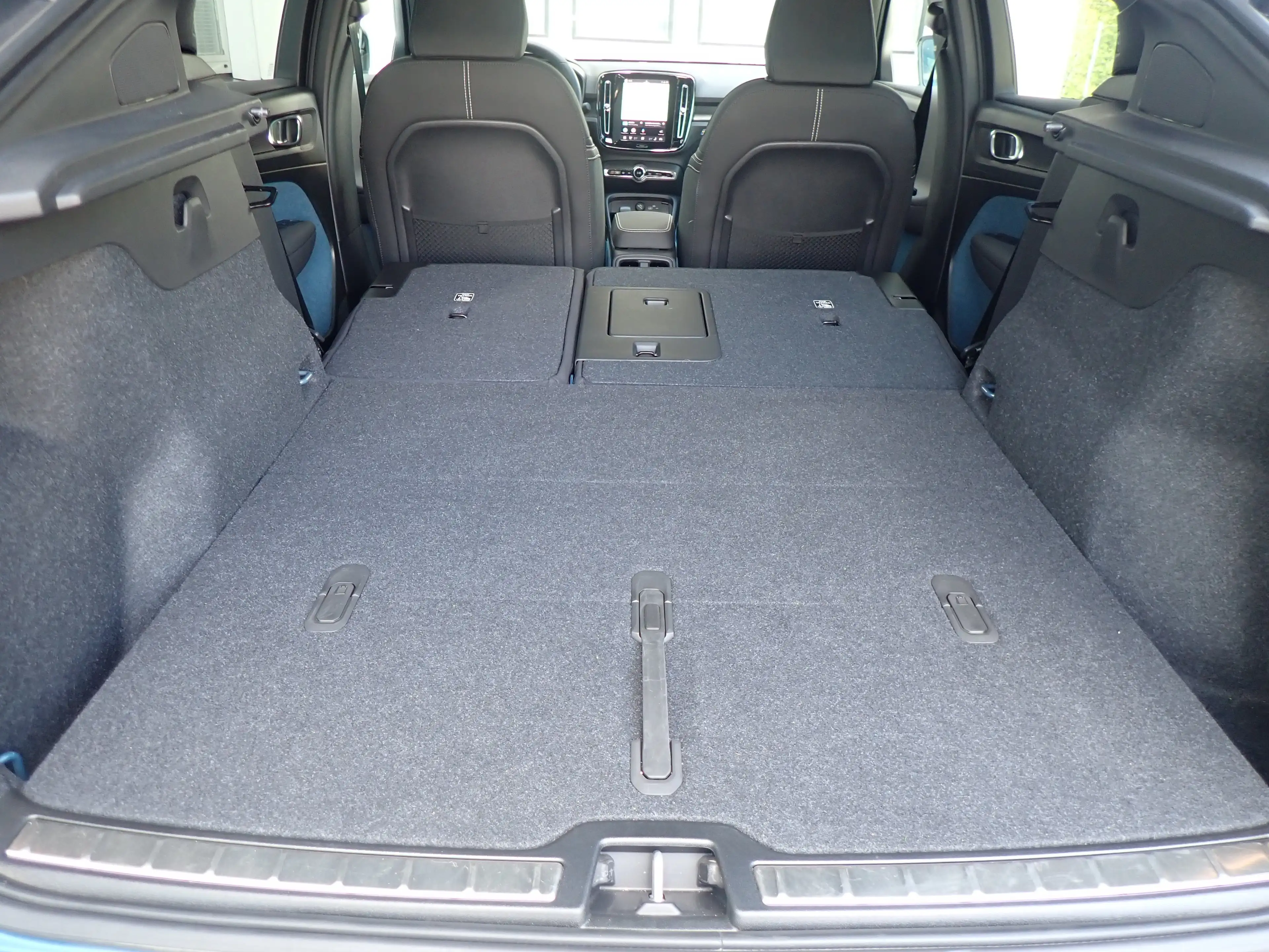 Volvo C40 Recharge Single Eng. Plus  "Microtech"  LP:56300.- — photo 15