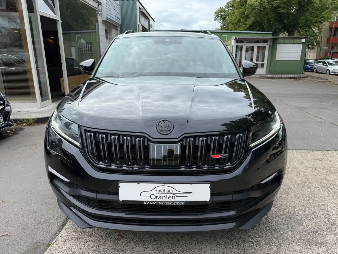 Skoda Kodiaq RS 4x4 7 SITZE,STANDH,PANORAMA,TÜV NEU Zwart - 2