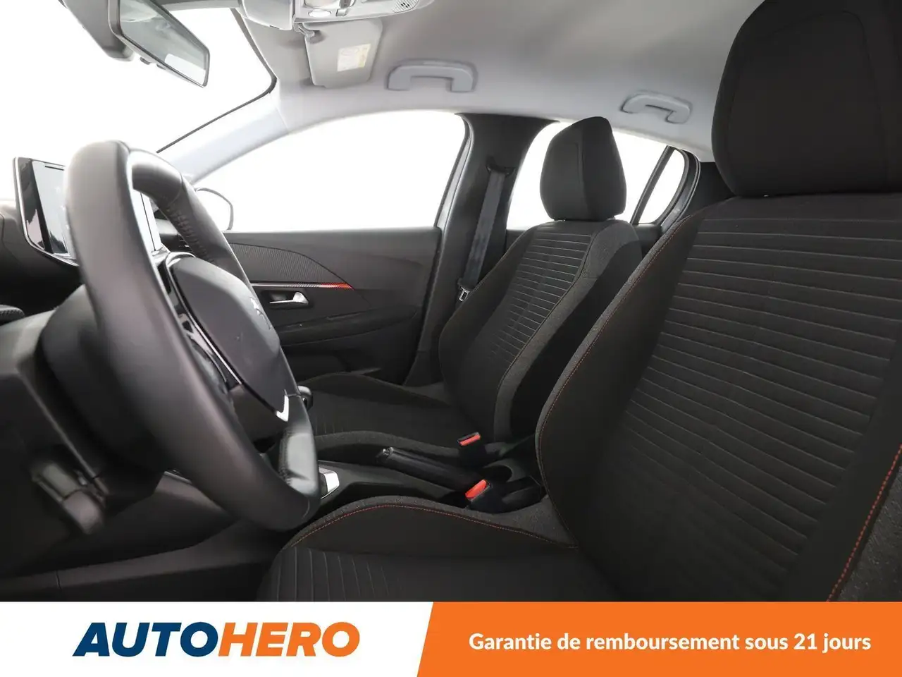 Peugeot 208 208 — photo 10