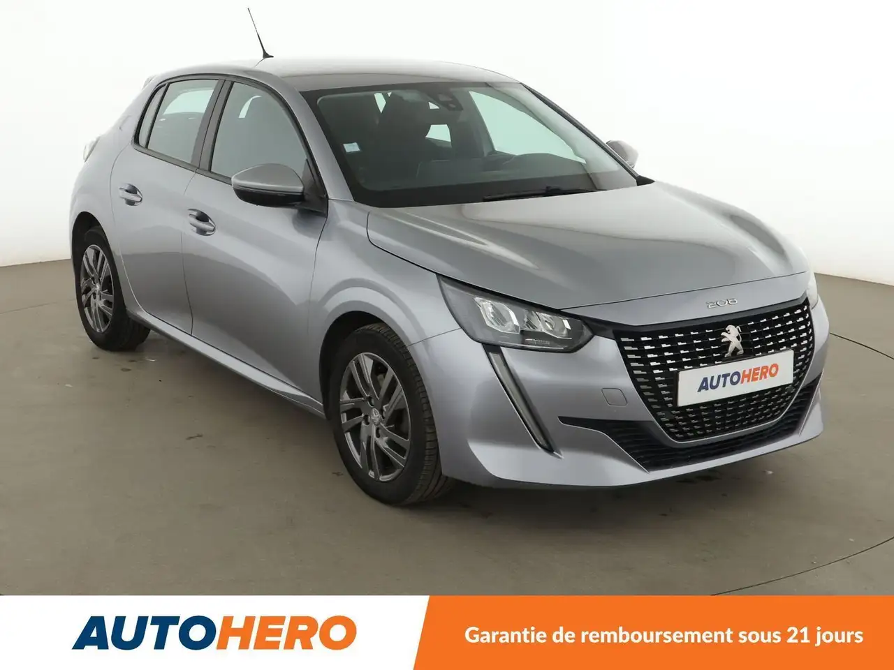 Peugeot 208 208 — photo 8