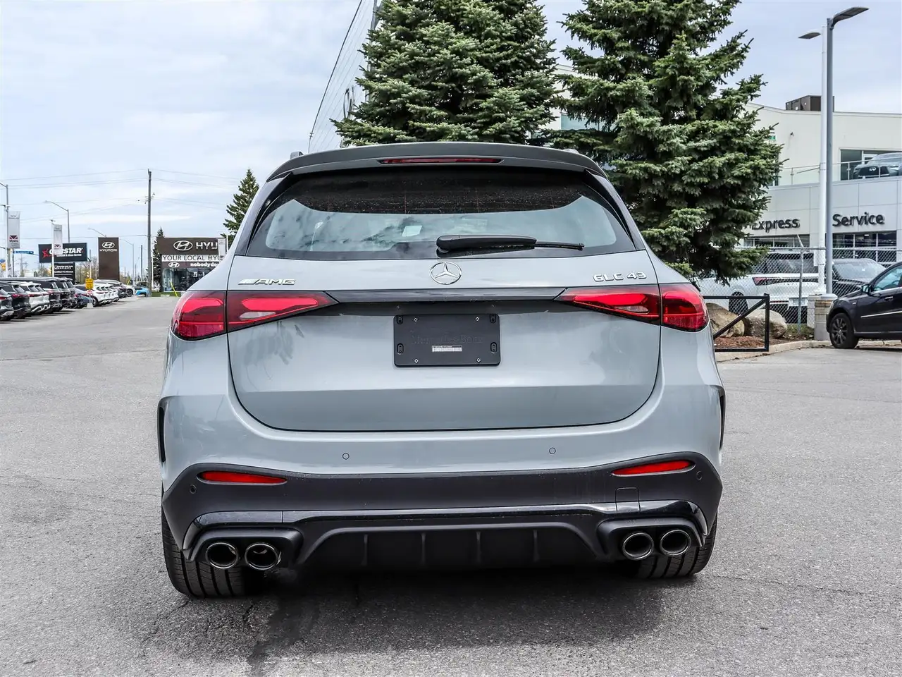 Mercedes-Benz GLC снимка Mercedes-Benz GLC