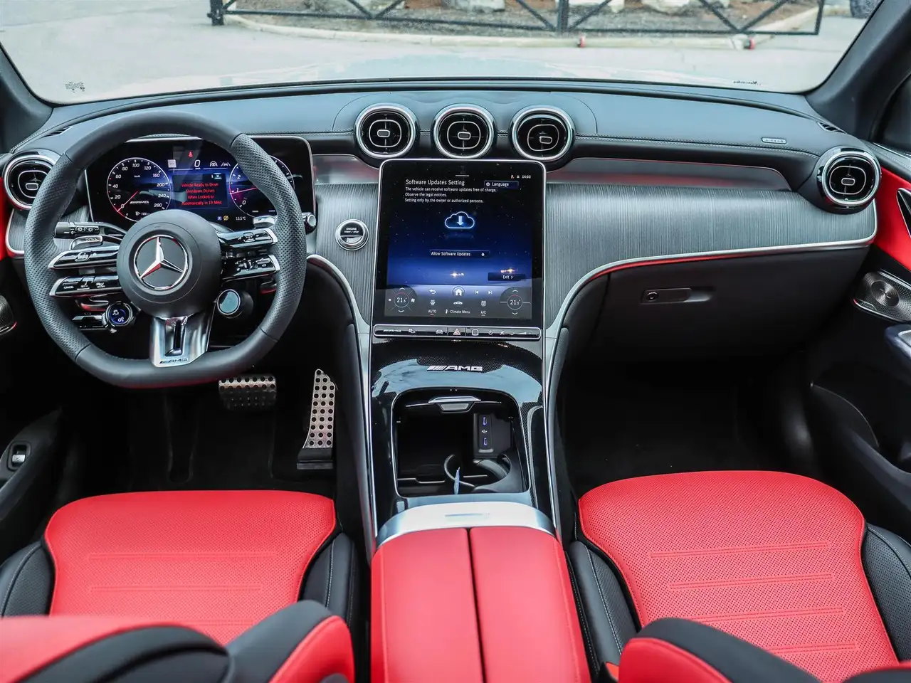 Mercedes-Benz GLC снимка Mercedes-Benz GLC
