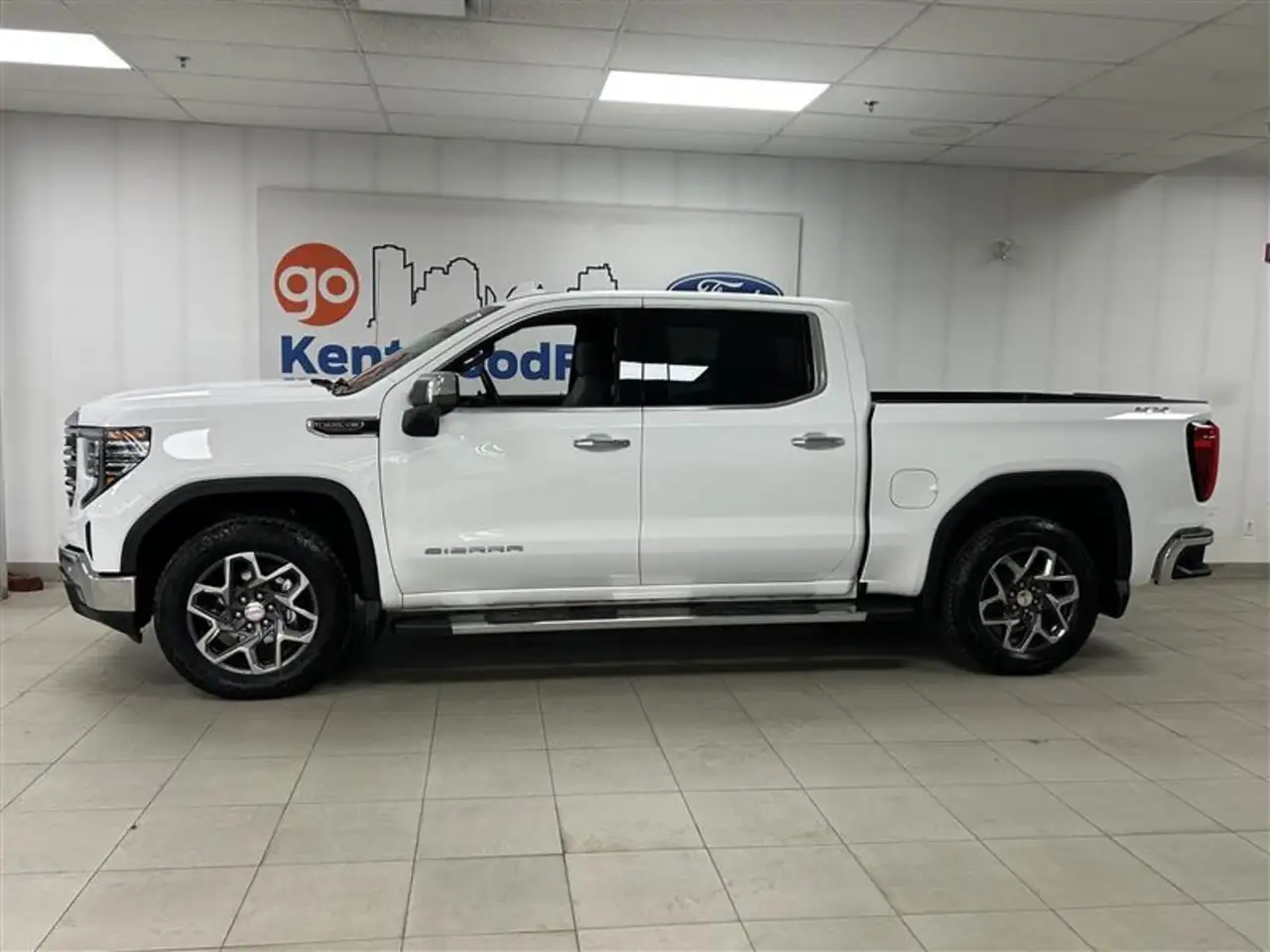 GMC Sierra 1500 снимка GMC Sierra 1500