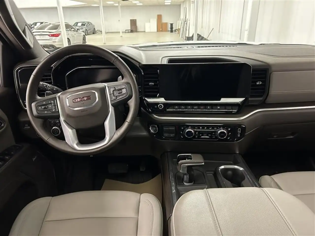 GMC Sierra 1500 снимка GMC Sierra 1500