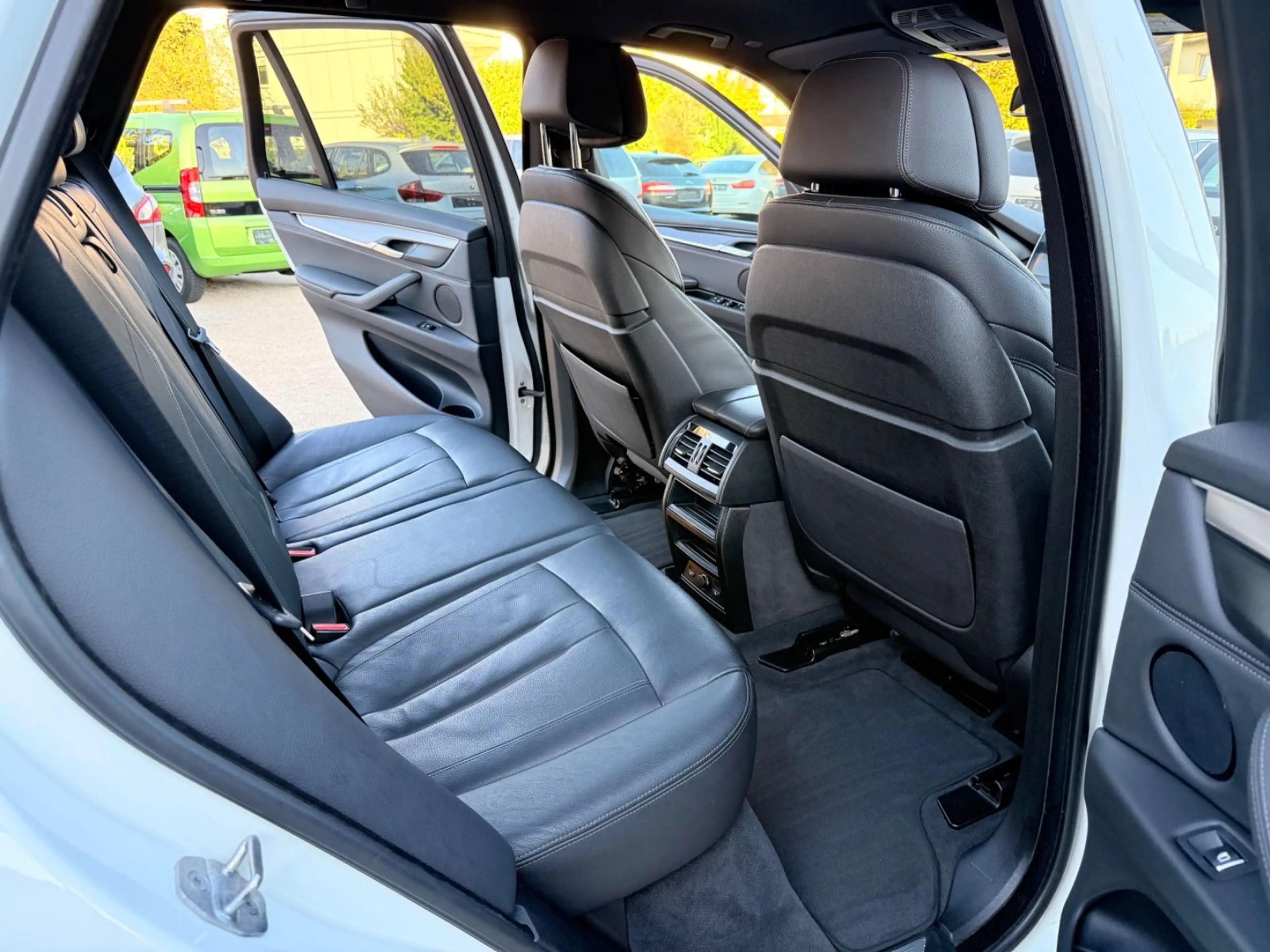 BMW X5 xDrive 30 d — photo 18