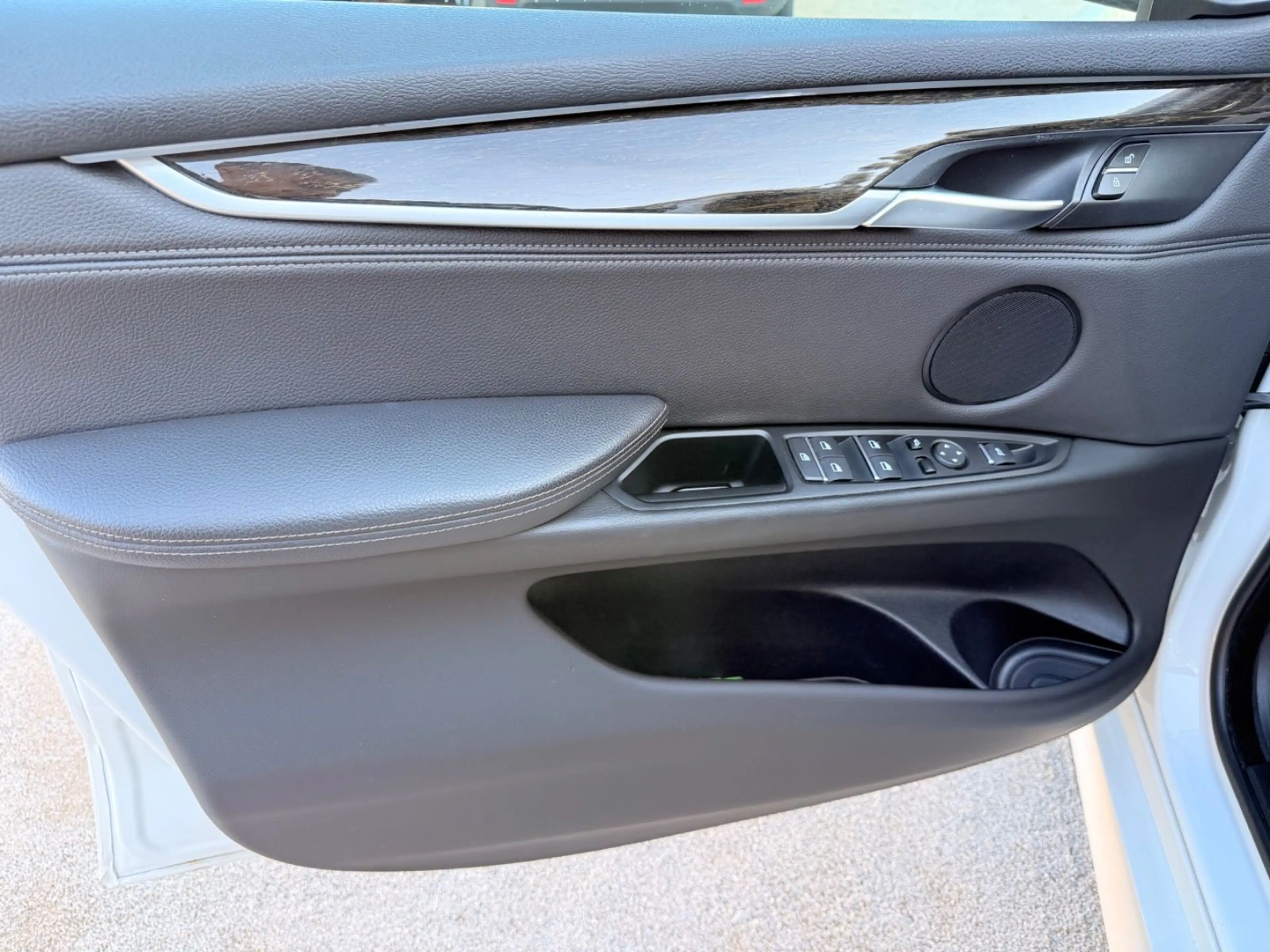 BMW X5 xDrive 30 d — photo 21