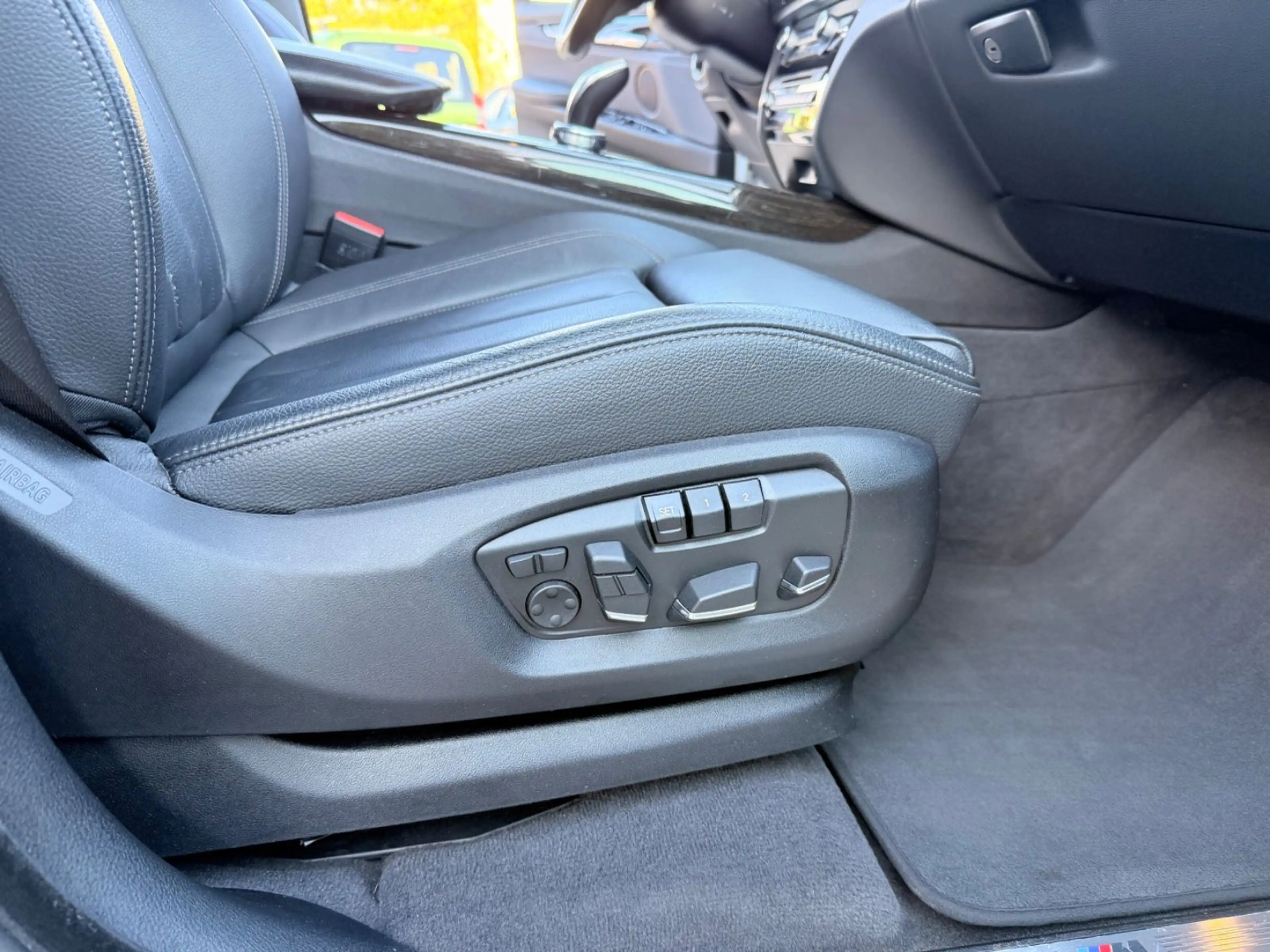BMW X5 xDrive 30 d — photo 13